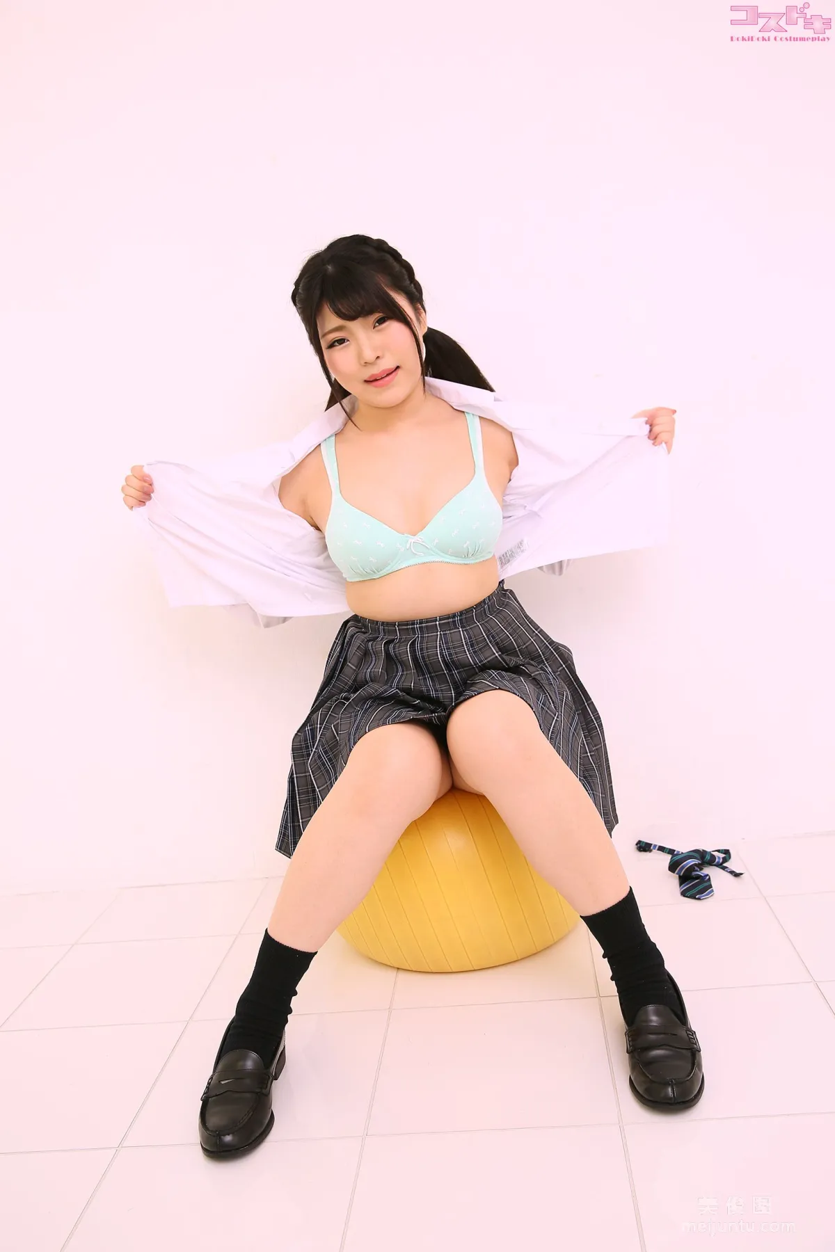 [Cosdoki] 城田ゆあ shirotayua_pic_seifukutie1+2 寫真集 41