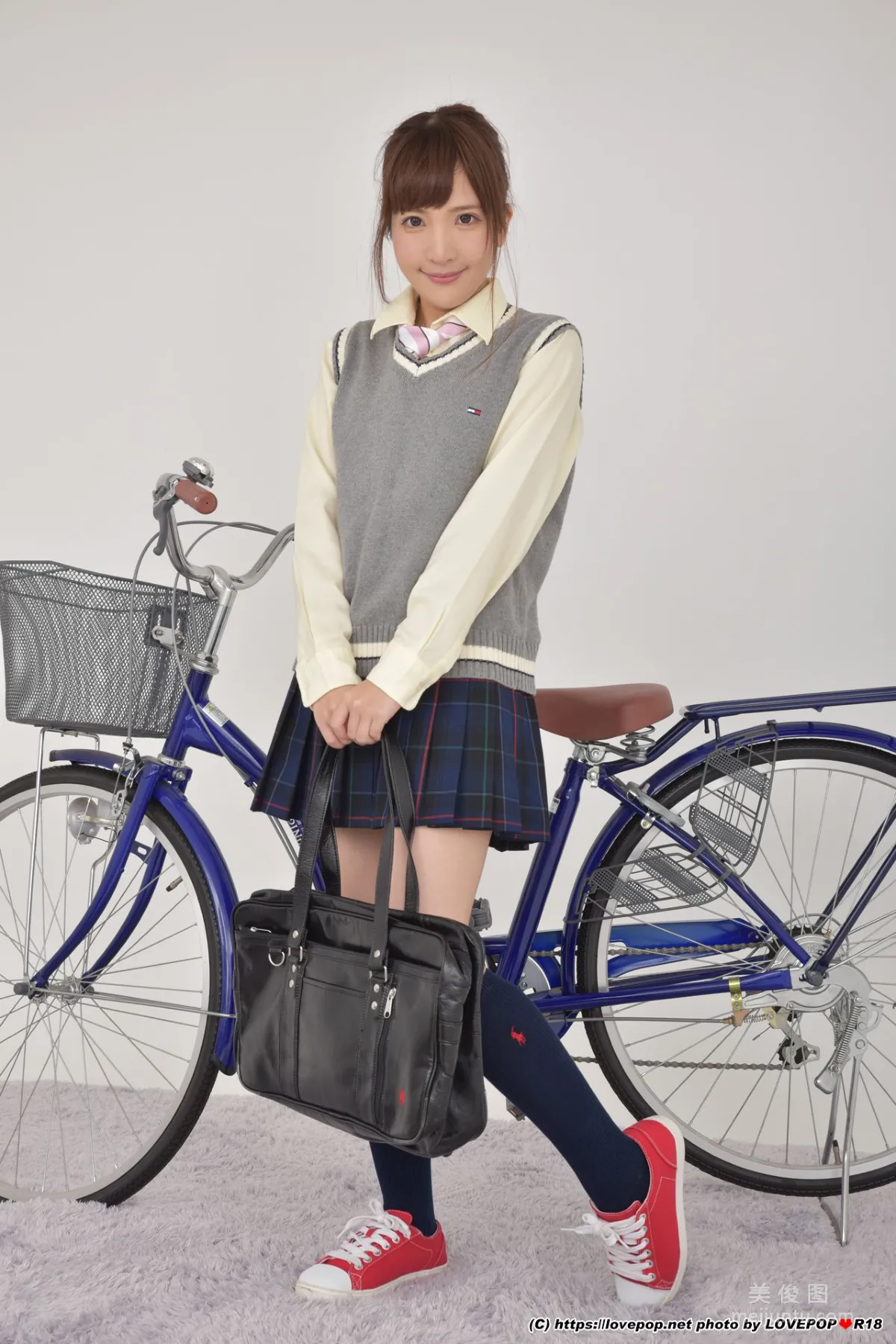 [LOVEPOP] 汐乃木あやみ/汐乃木绫美 Photoset 04 写真集1