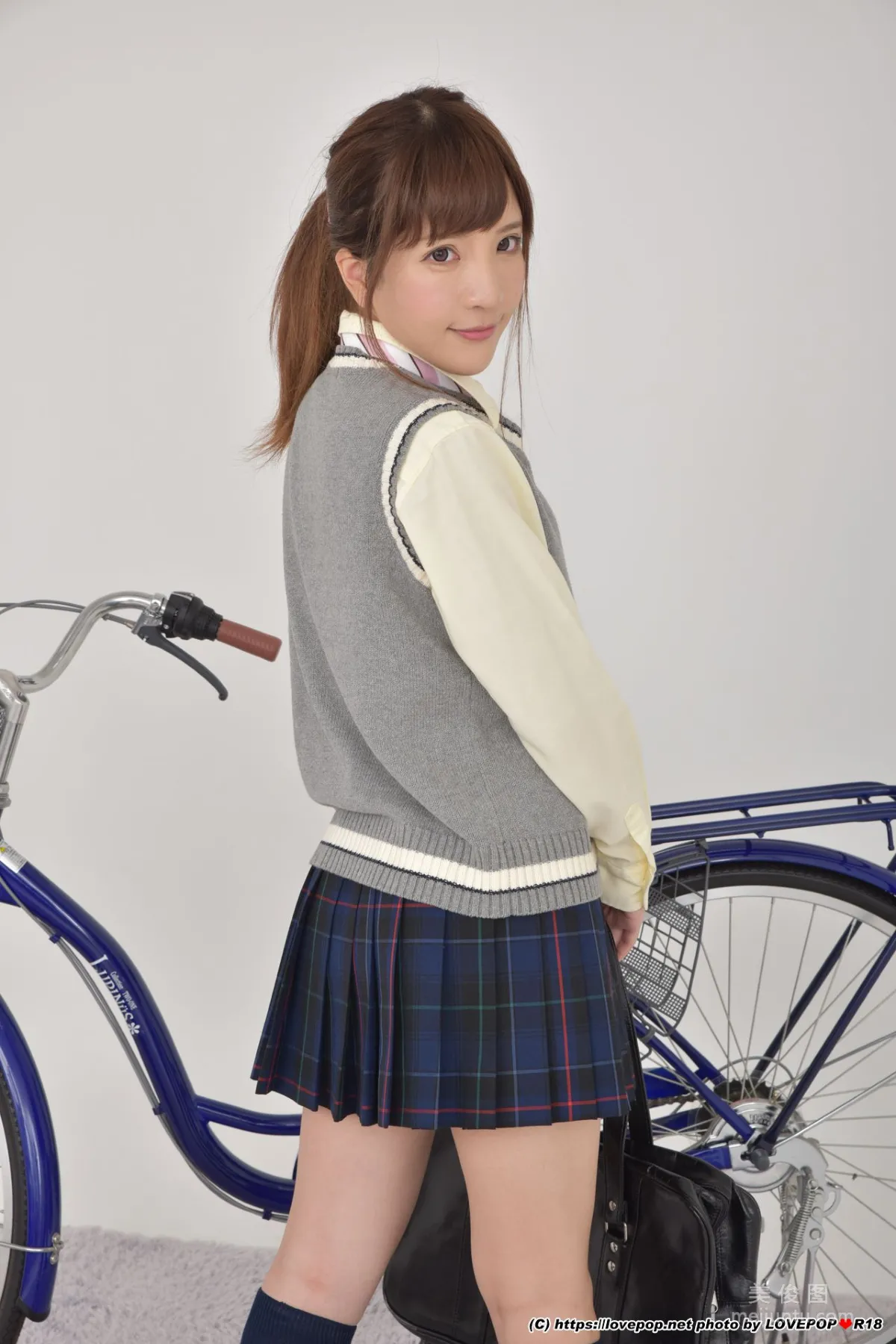[LOVEPOP] 汐乃木あやみ/汐乃木绫美 Photoset 04 写真集8