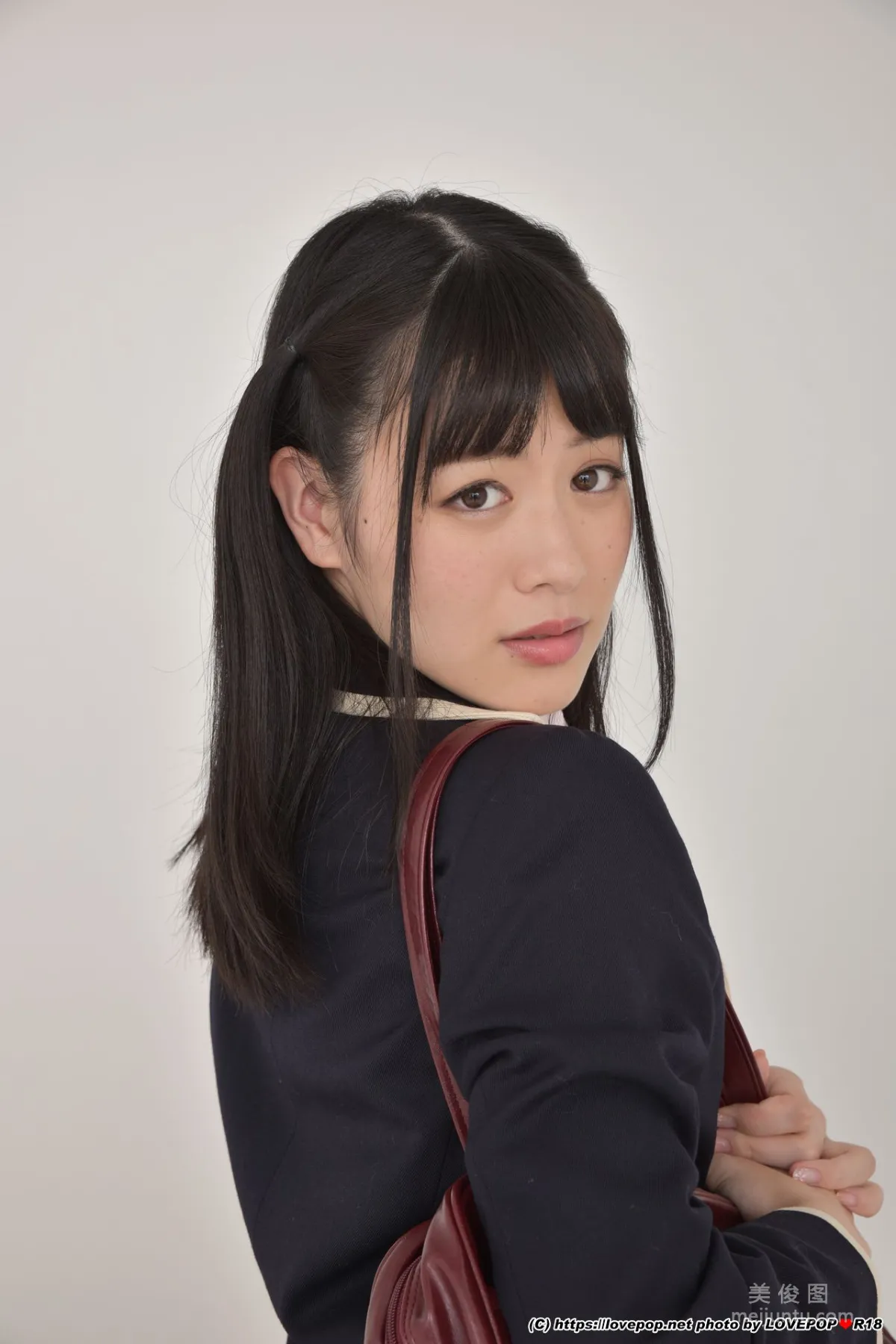 Yukina Shida Photoset 04 [LovePop] Photo Set photo 13