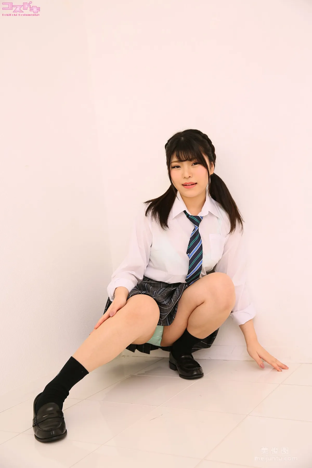 [Cosdoki] 城田ゆあ shirotayua_pic_seifukutie1+2 寫真集 14