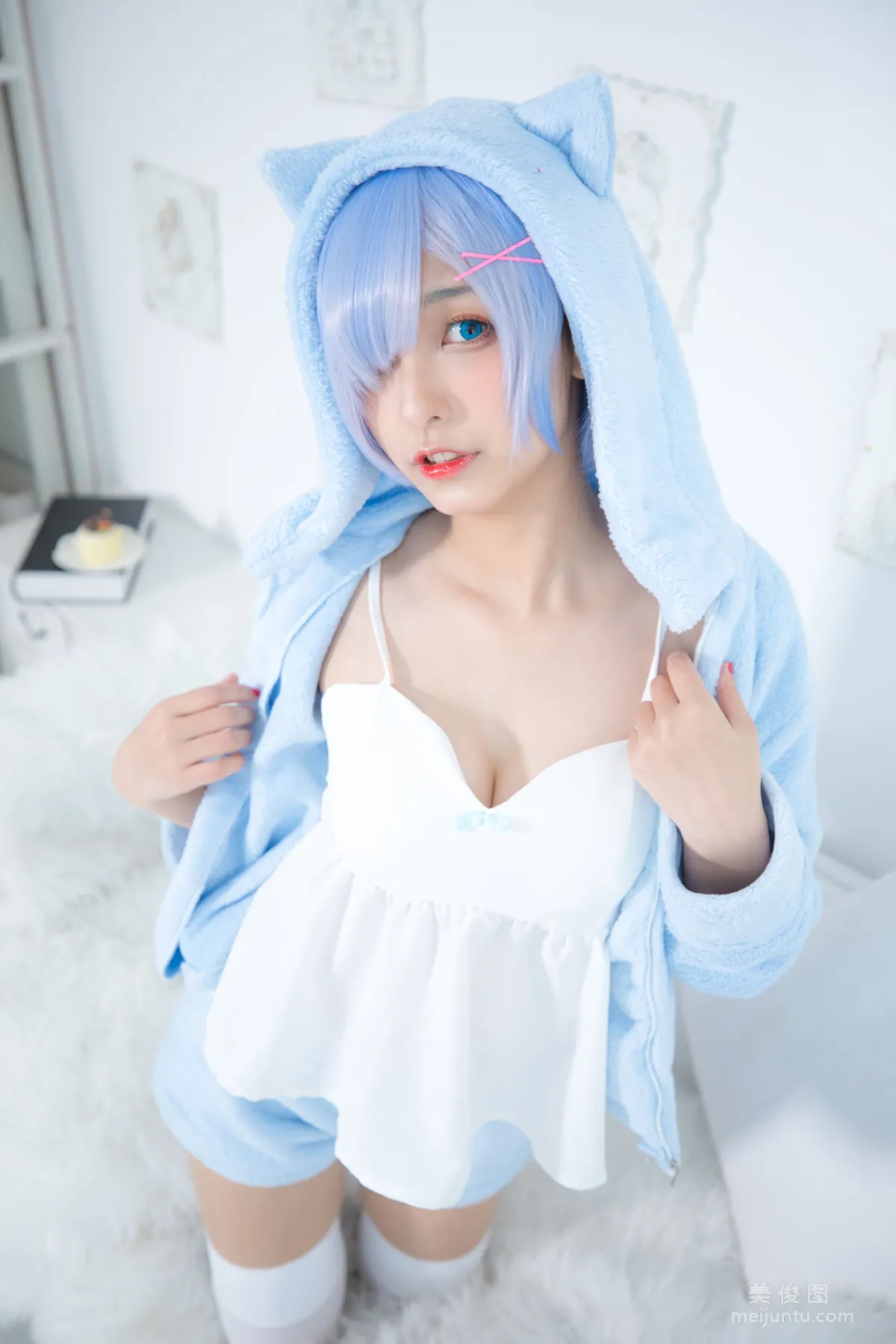 [Web Celebrity Coser] Guchuan kagura 'Rem' Photo Set photo 14