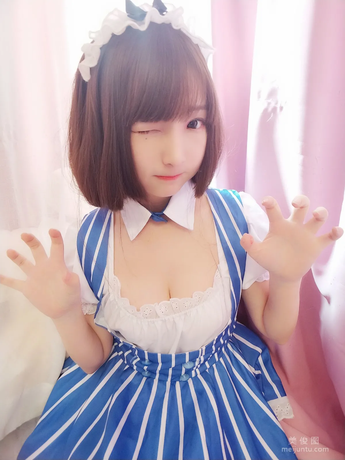 [Web Celebrity Coser] Guchuan kagura, Kato Megumi Maid, Photo Set photo 6