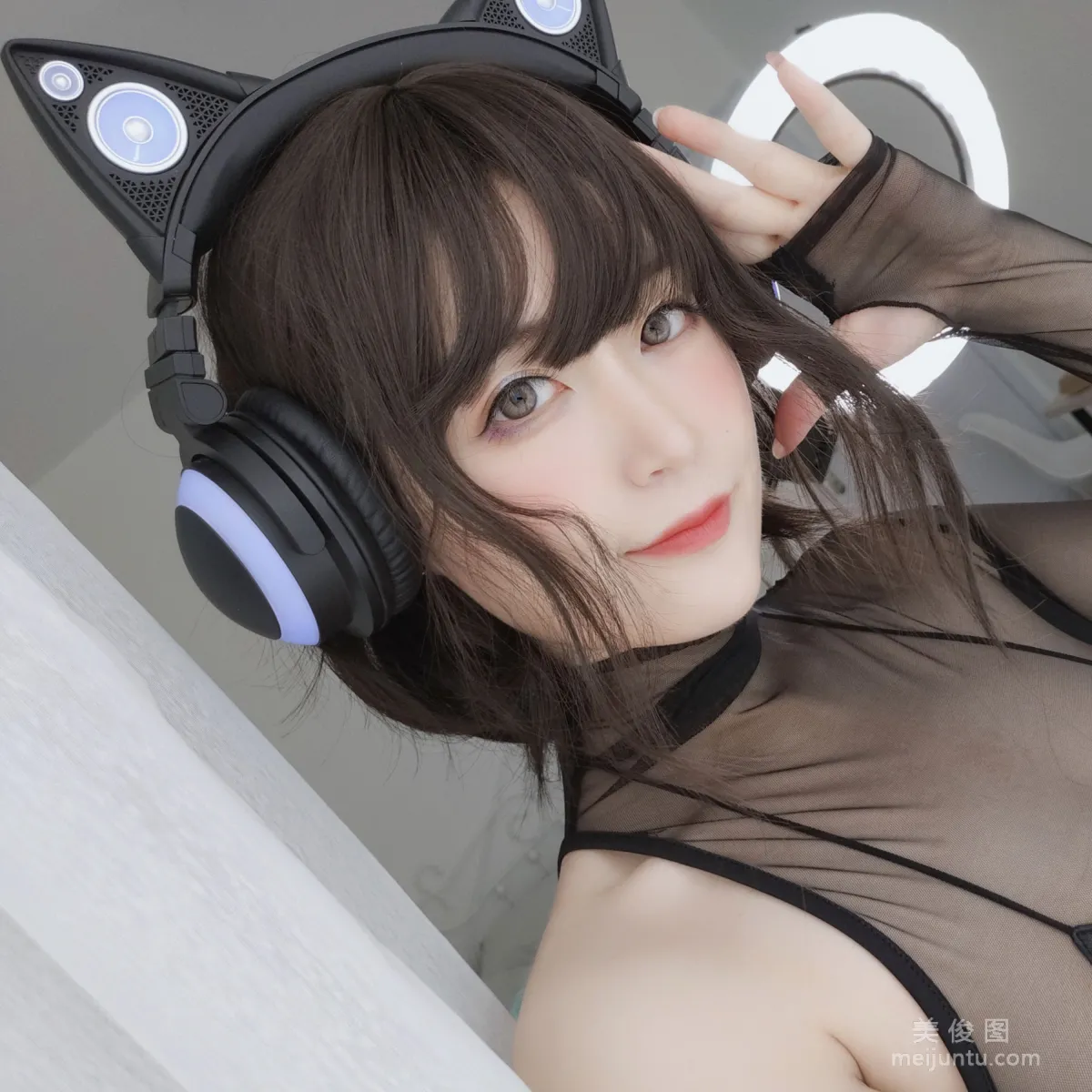 Baiyin 81: Web Idols photo 48