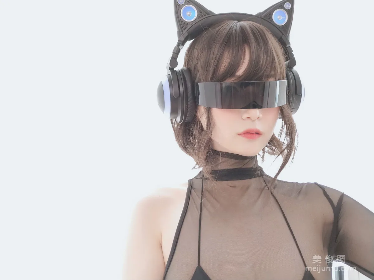 Baiyin 81: Web Idols photo 7