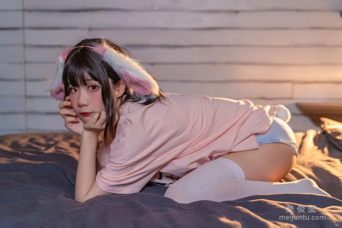 [美女Coser] 王胖胖u 《粉兔儿》 写真集3