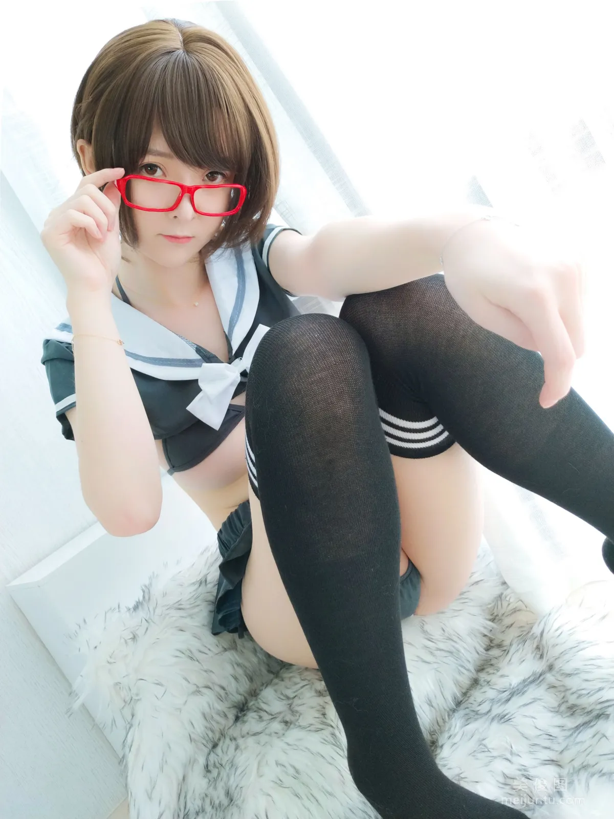 Yixiao Yangze: Web Idols photo 8