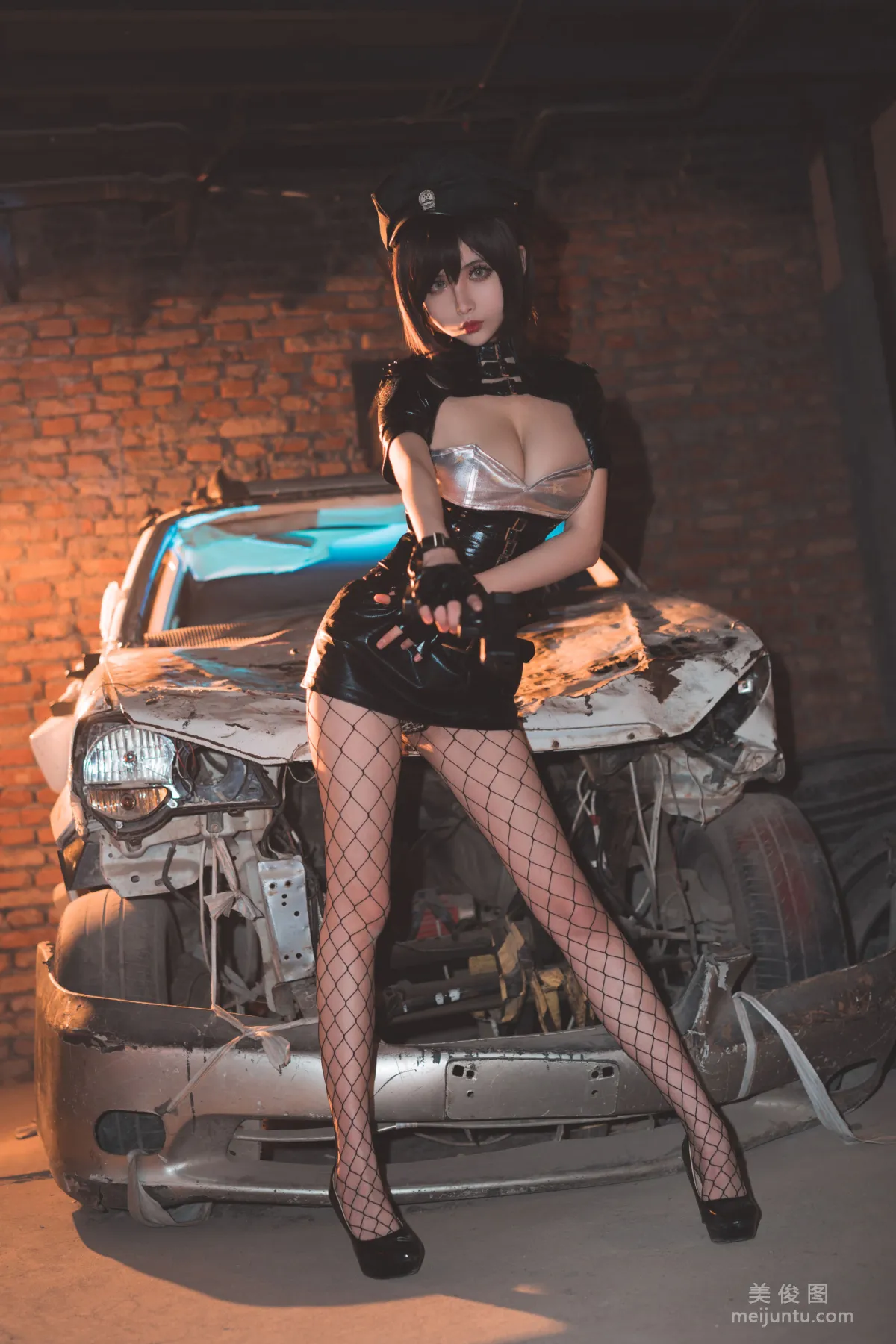 rioko凉凉子 《实习警察》 写真集15
