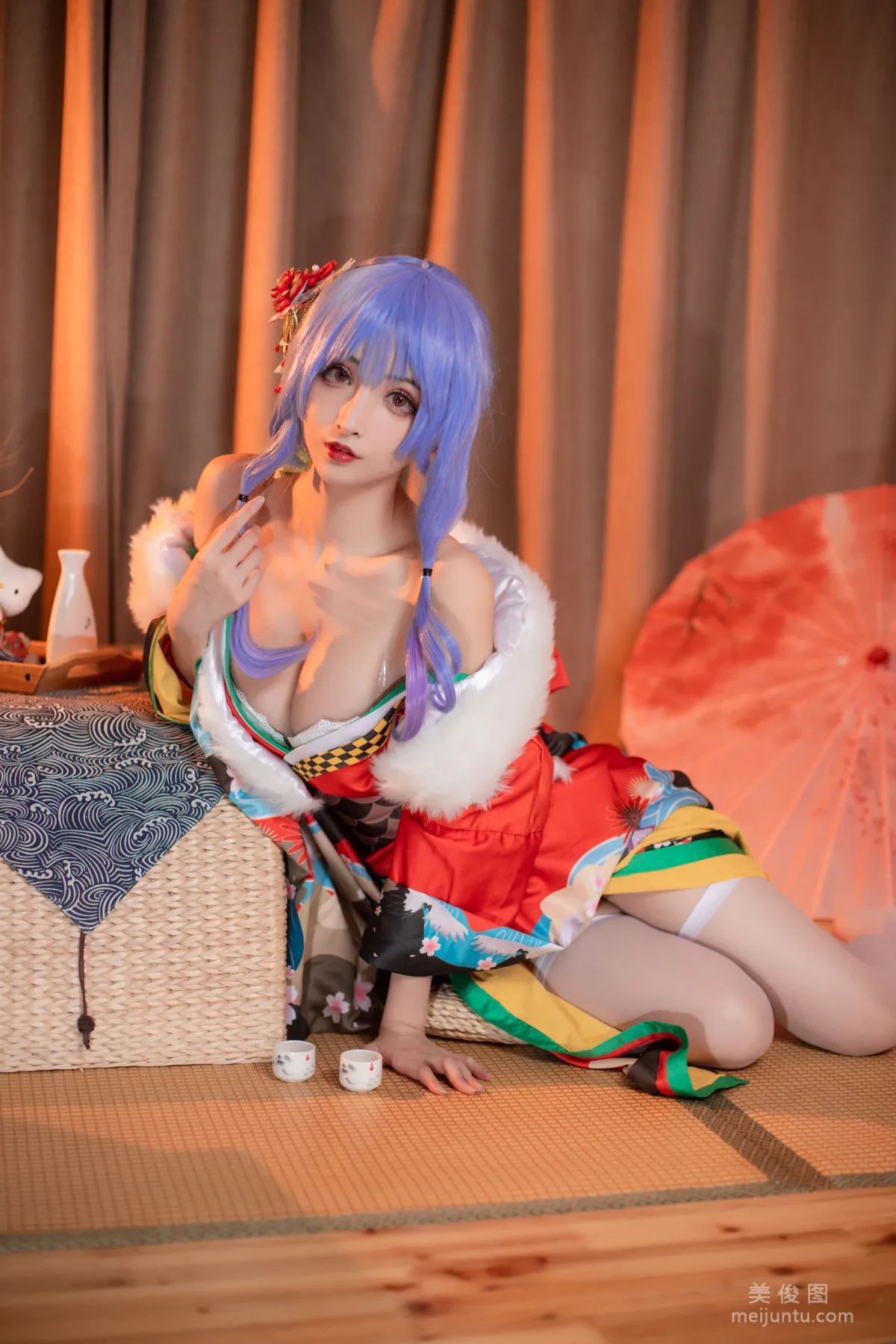 rioko Liang Liangzi, Drinking Under the Snow in St. Louis Photo Set photo 2