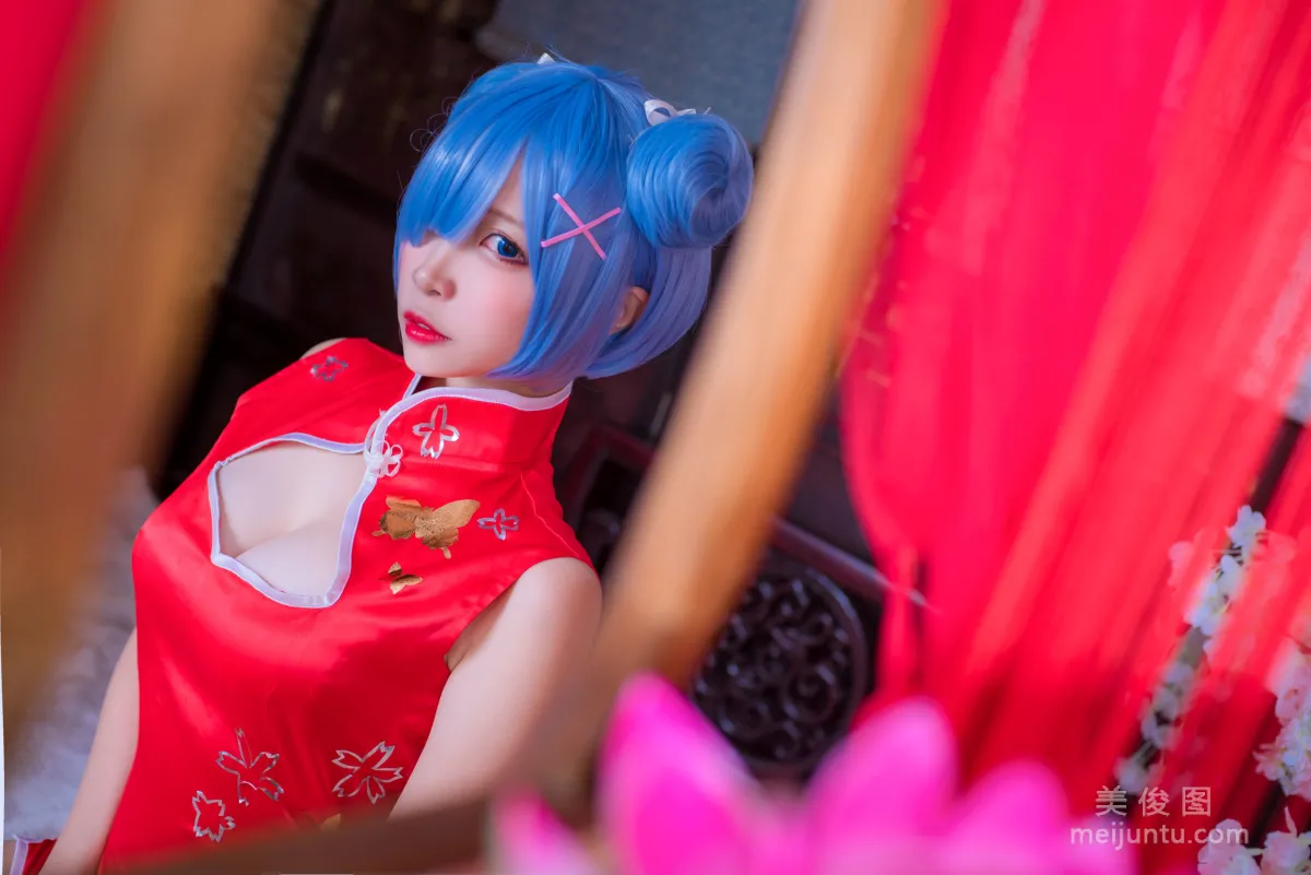 人气Coser二佐Nisa 《蕾姆旗袍》 写真集4