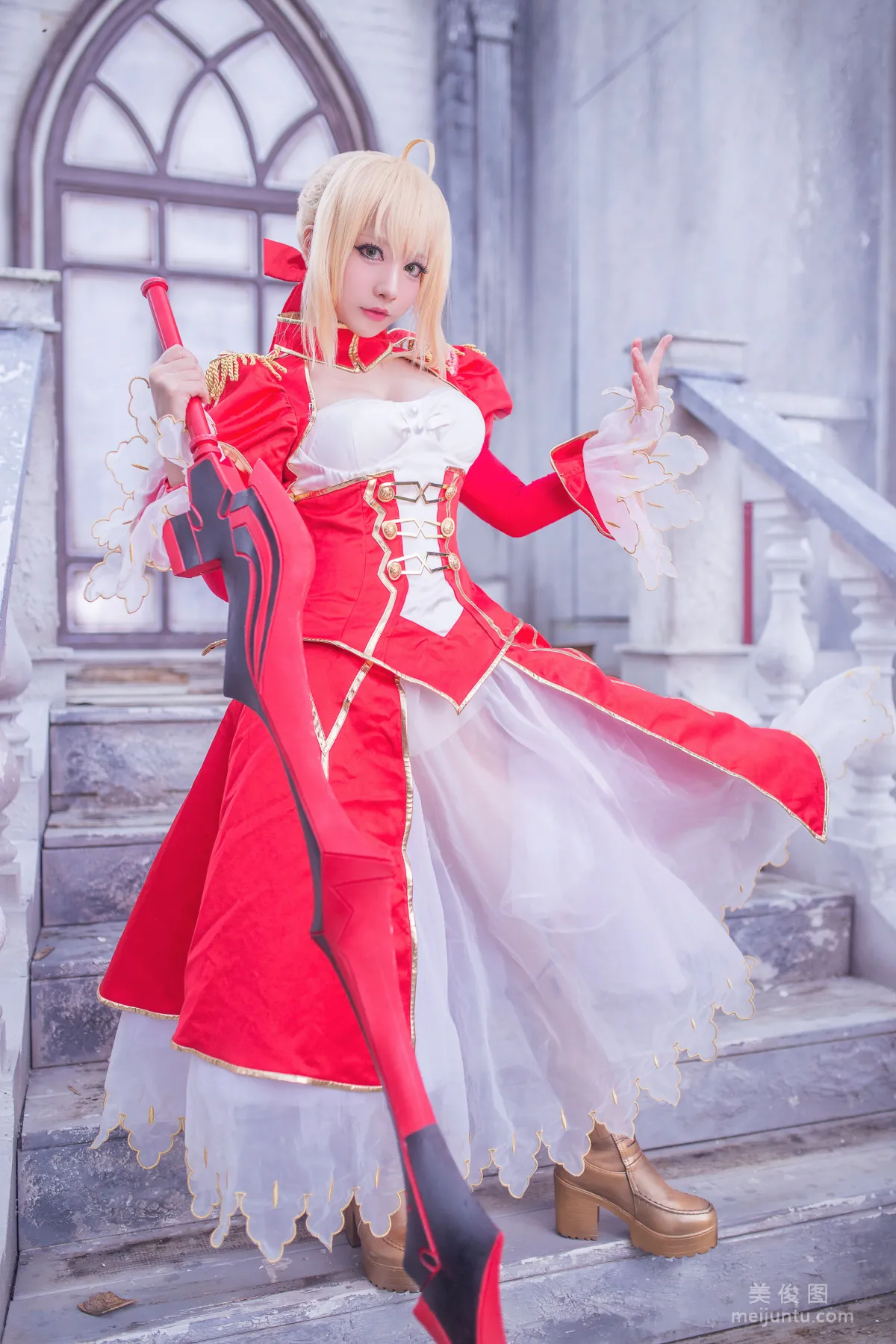 Coser Qianxun Daren, Nero Formal Wear Photo Set photo 8