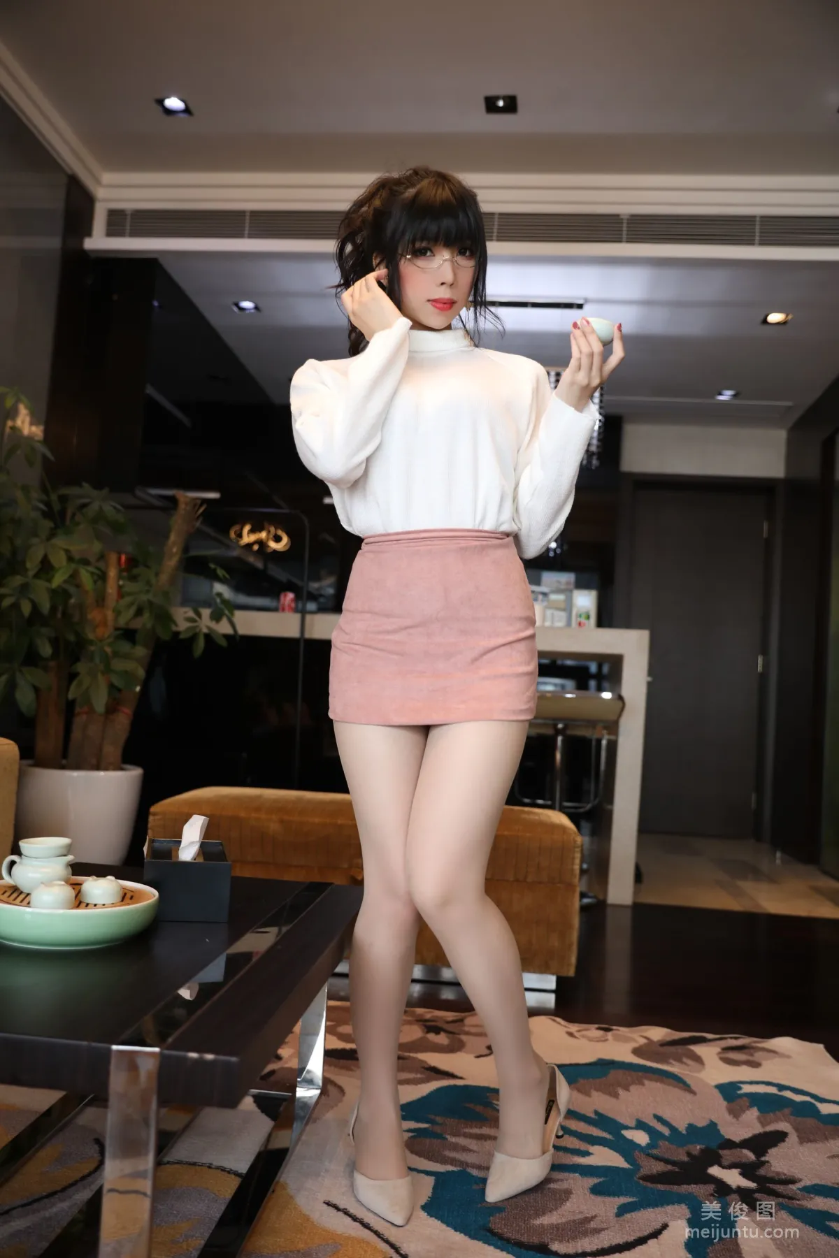 巨乳美女鹿野希 《單馬尾眼鏡娘》 寫真集 10
