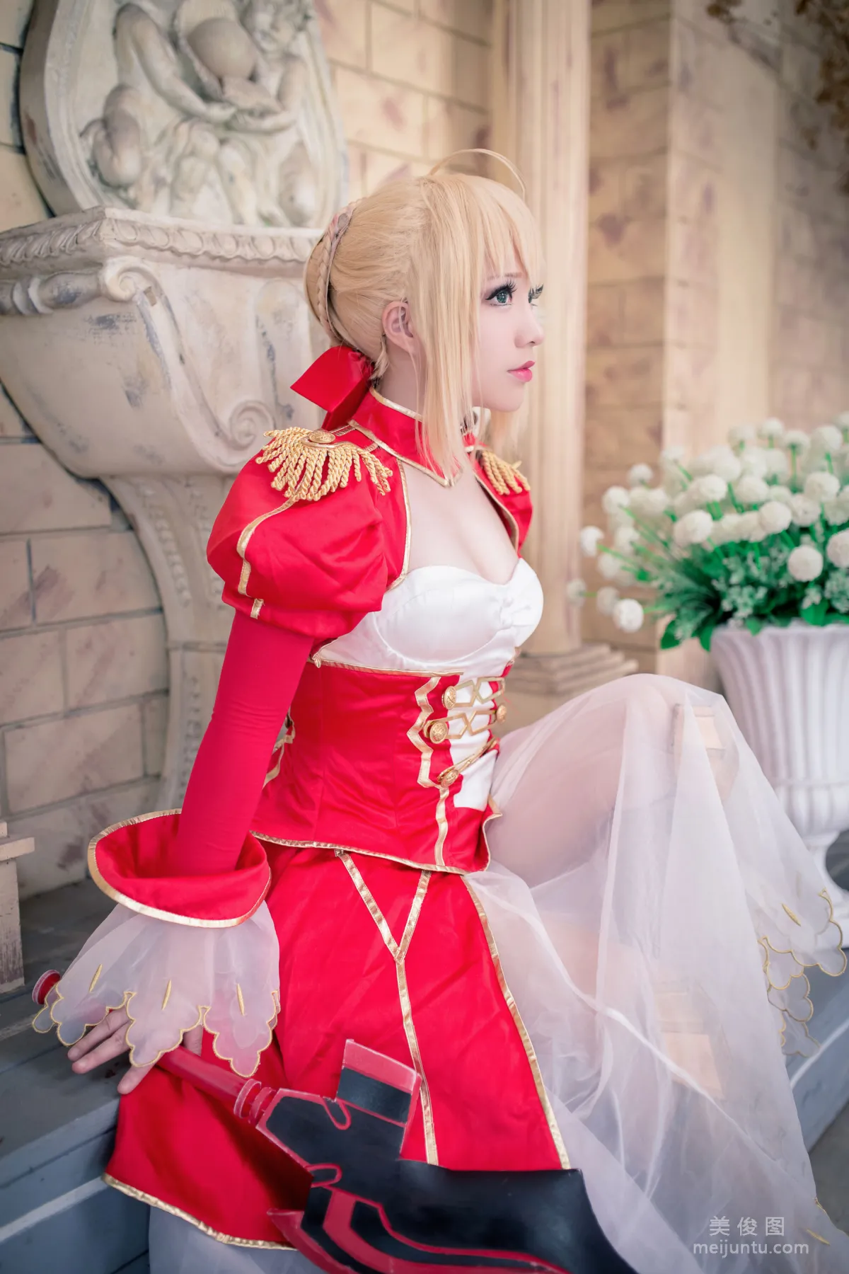 Coser Qianxun Daren, Nero Formal Wear Photo Set photo 12