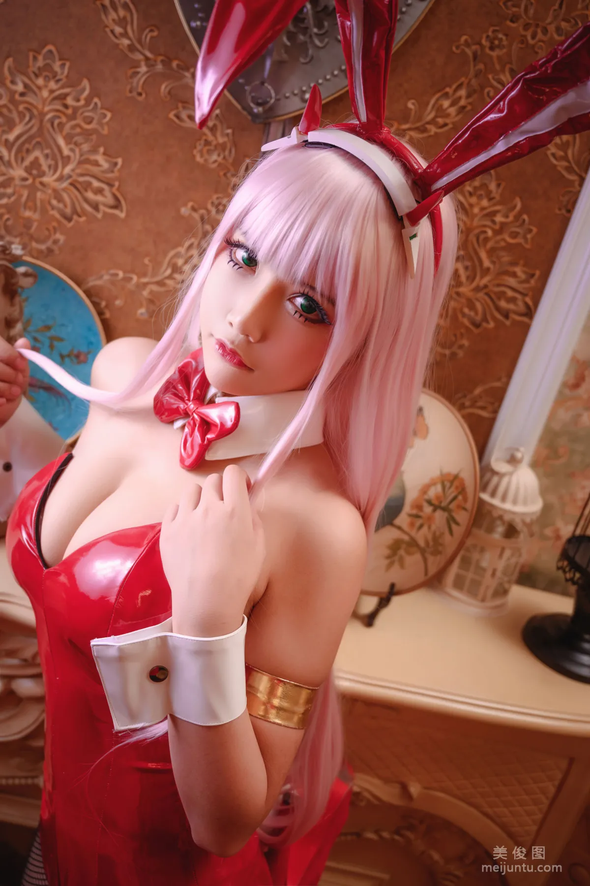 抱走莫子aa 《黑网兔女郎》 写真集4
