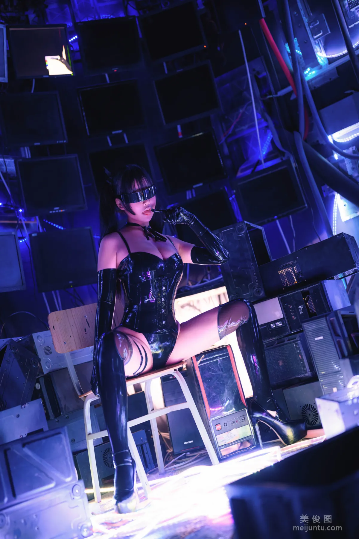 Baozou Mozi: Web Idols photo 11