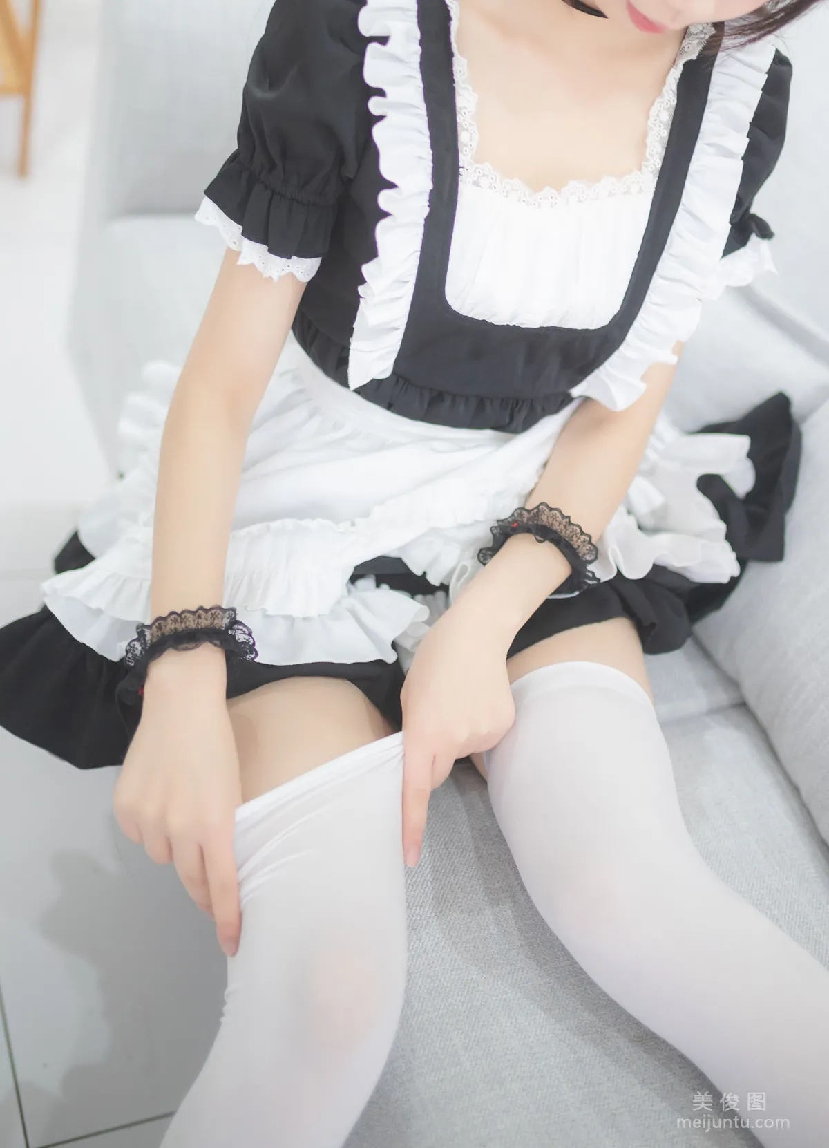 Xue Qi: Web Idols photo 5