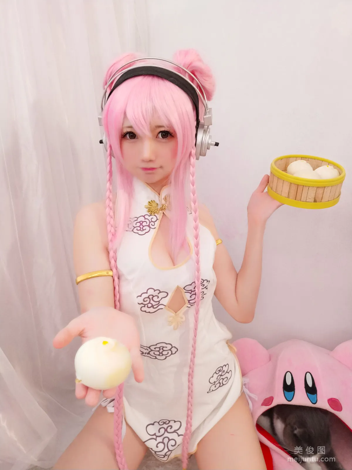 Mo Wumiao: Web Idols photo 6