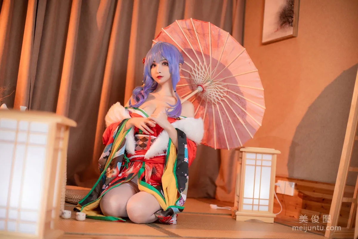 rioko Liang Liangzi, Drinking Under the Snow in St. Louis Photo Set photo 5
