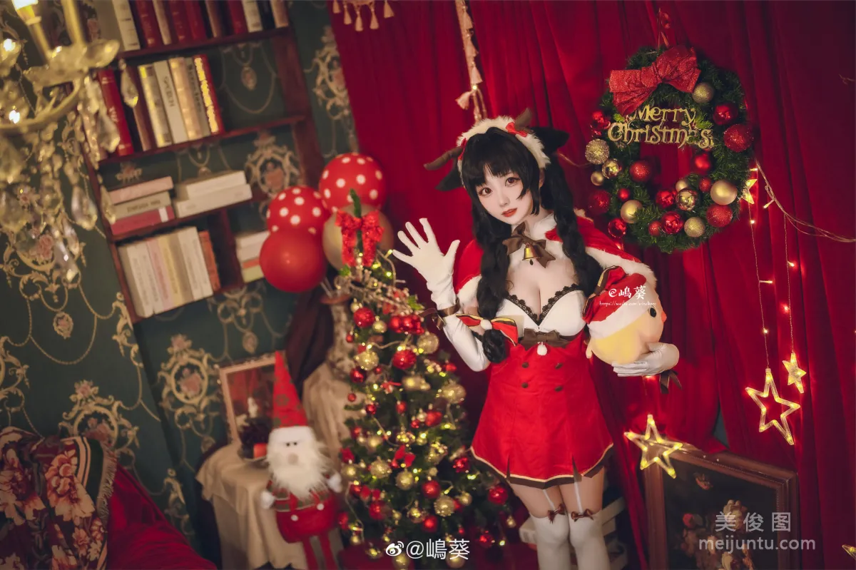 微博美女Coser嶋葵 《碧蓝航线 大潮 驯鹿与圣诞礼物》 写真集12