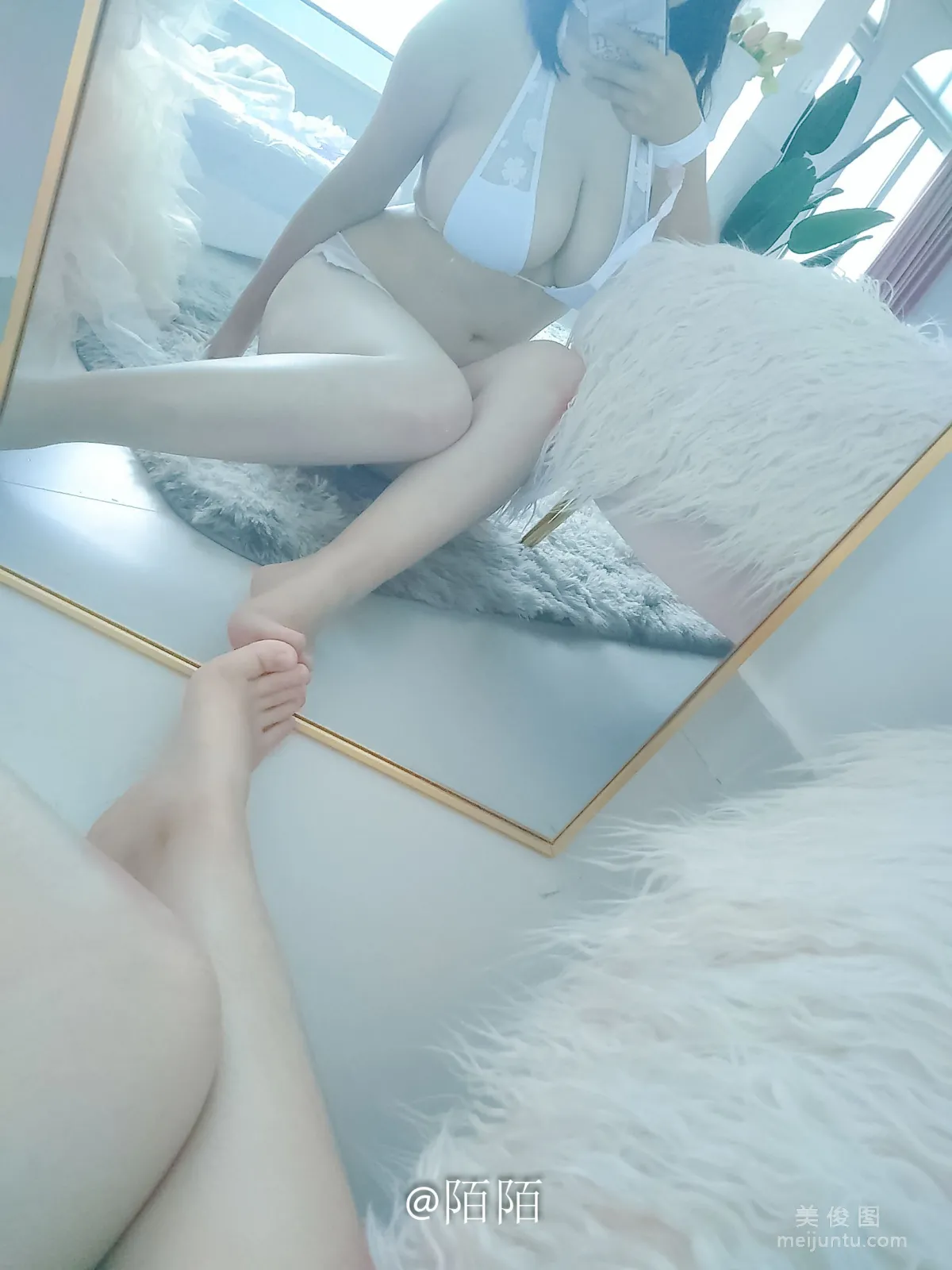 [網紅Coser] 韶陌陌 《愛宕》 寫真集 14