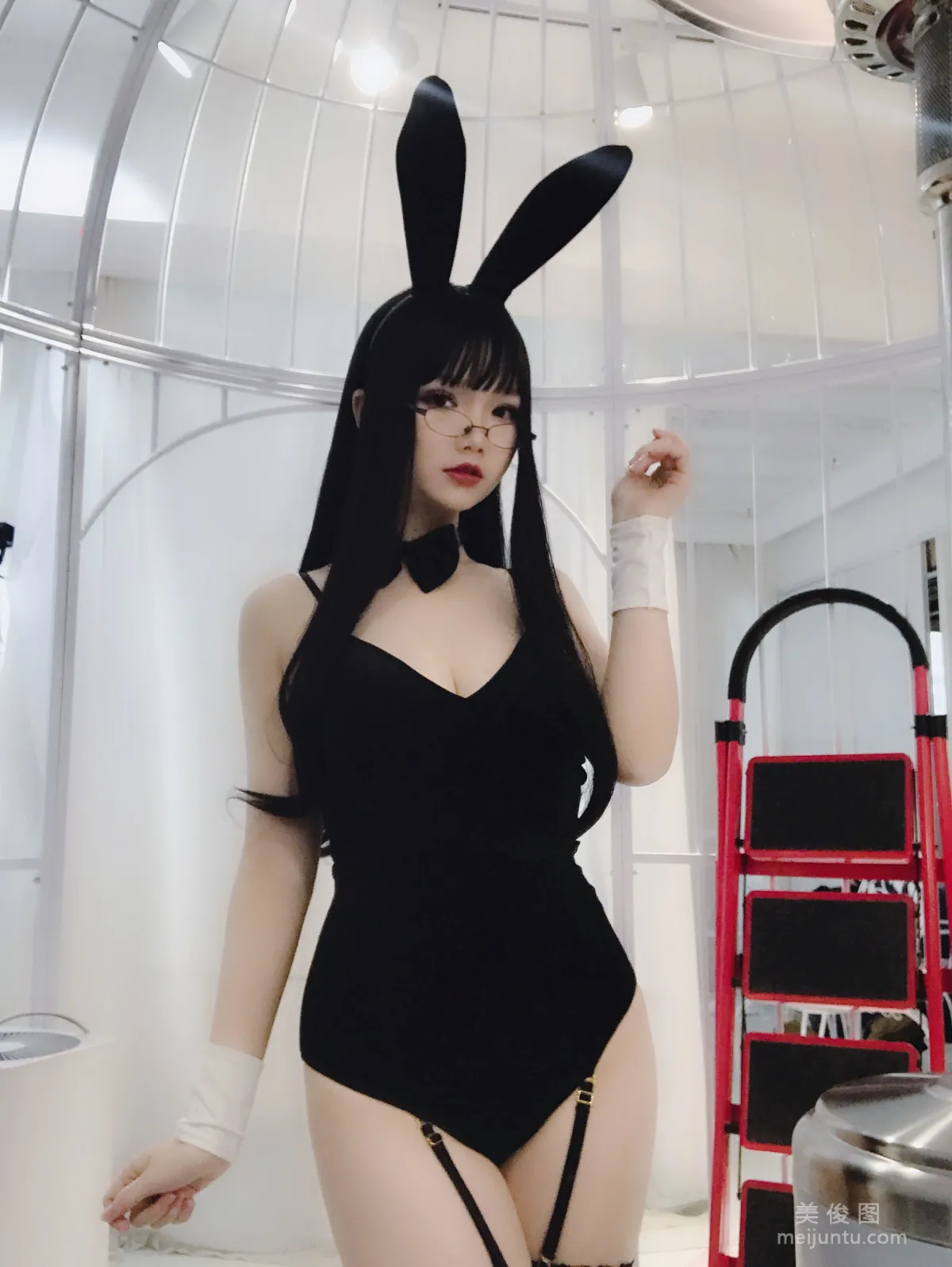 Xueqing Astra: Web Idols photo 3