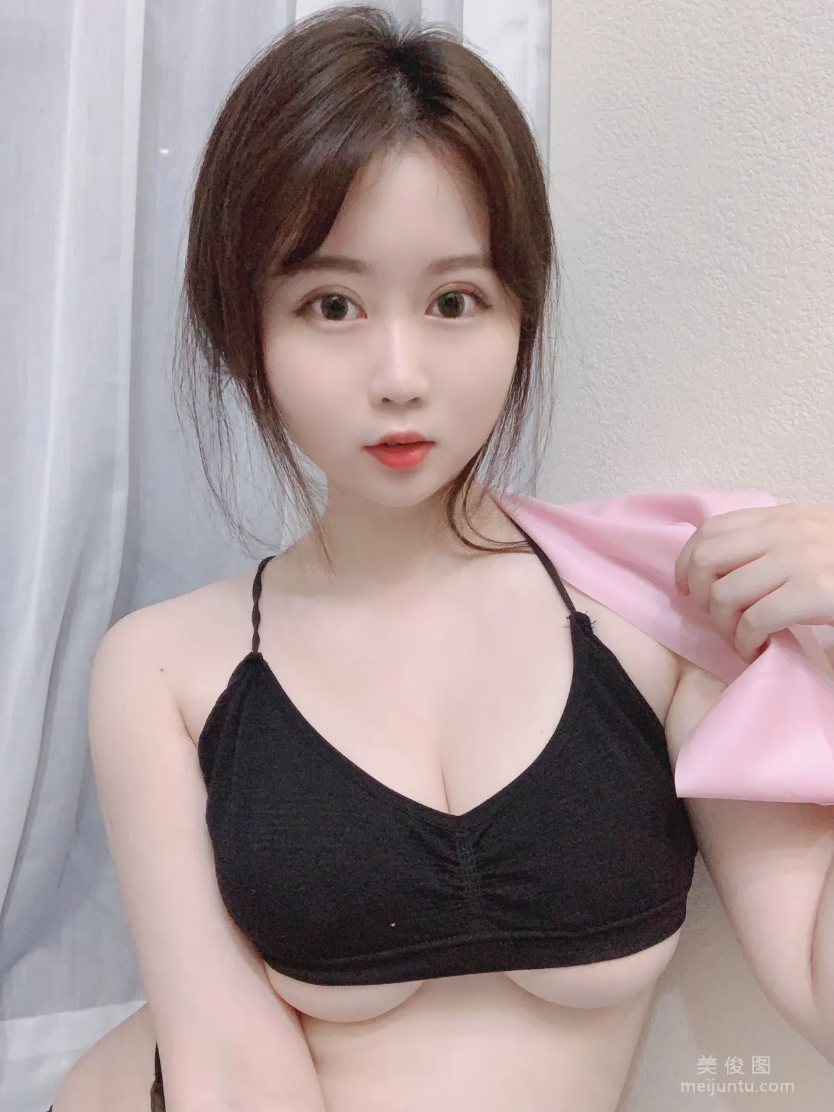 Shiyi Jiangya: Web Idols photo 10