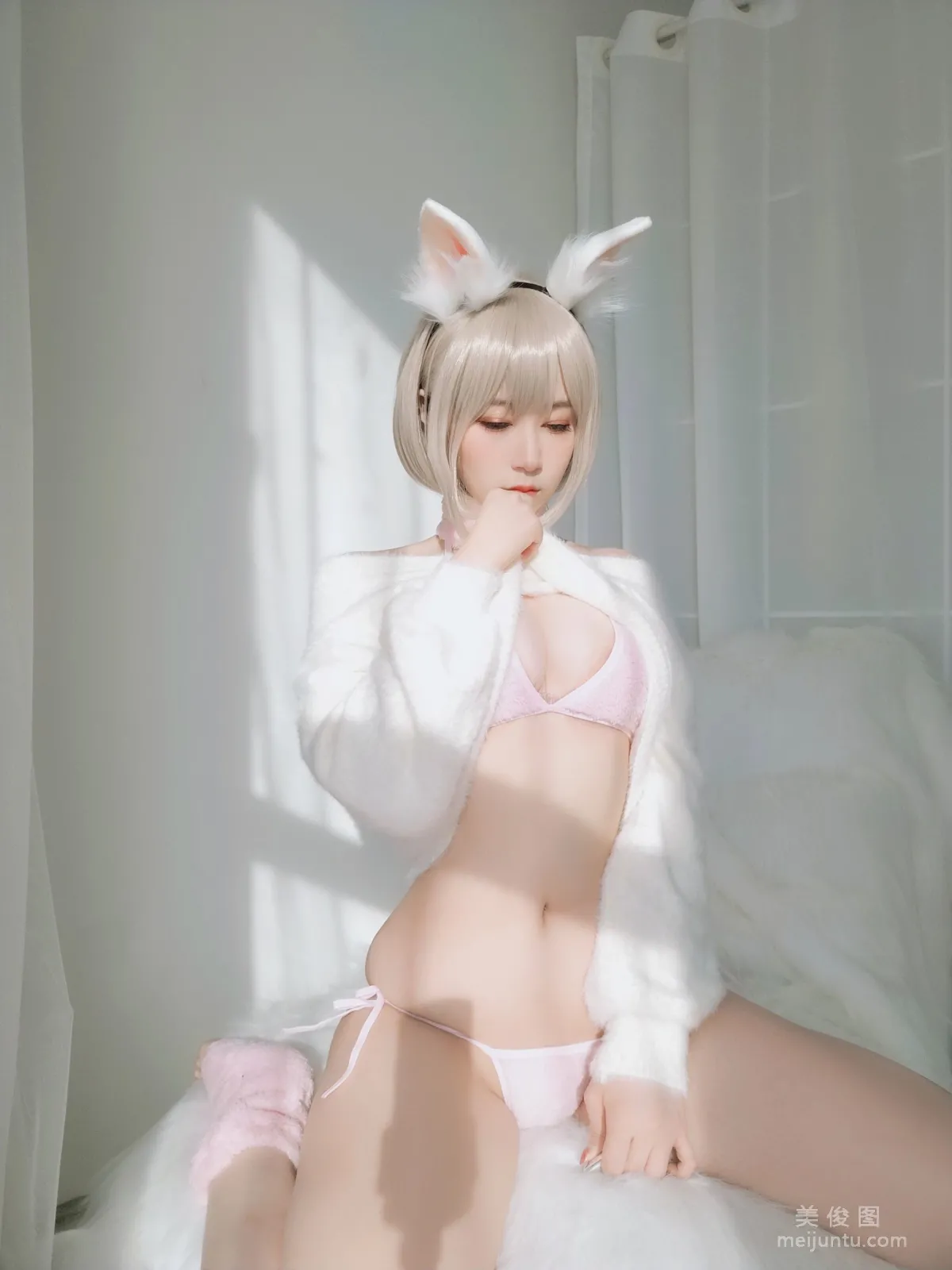 Baiyin 81: Web Idols photo 6