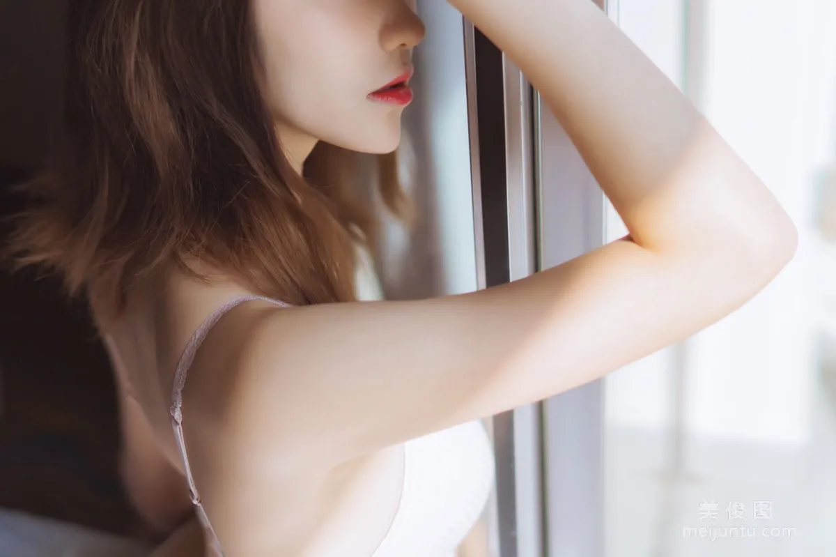 [Web Idols Coser] Nantao Momoko, Pink Lingerie Photo Set photo 19