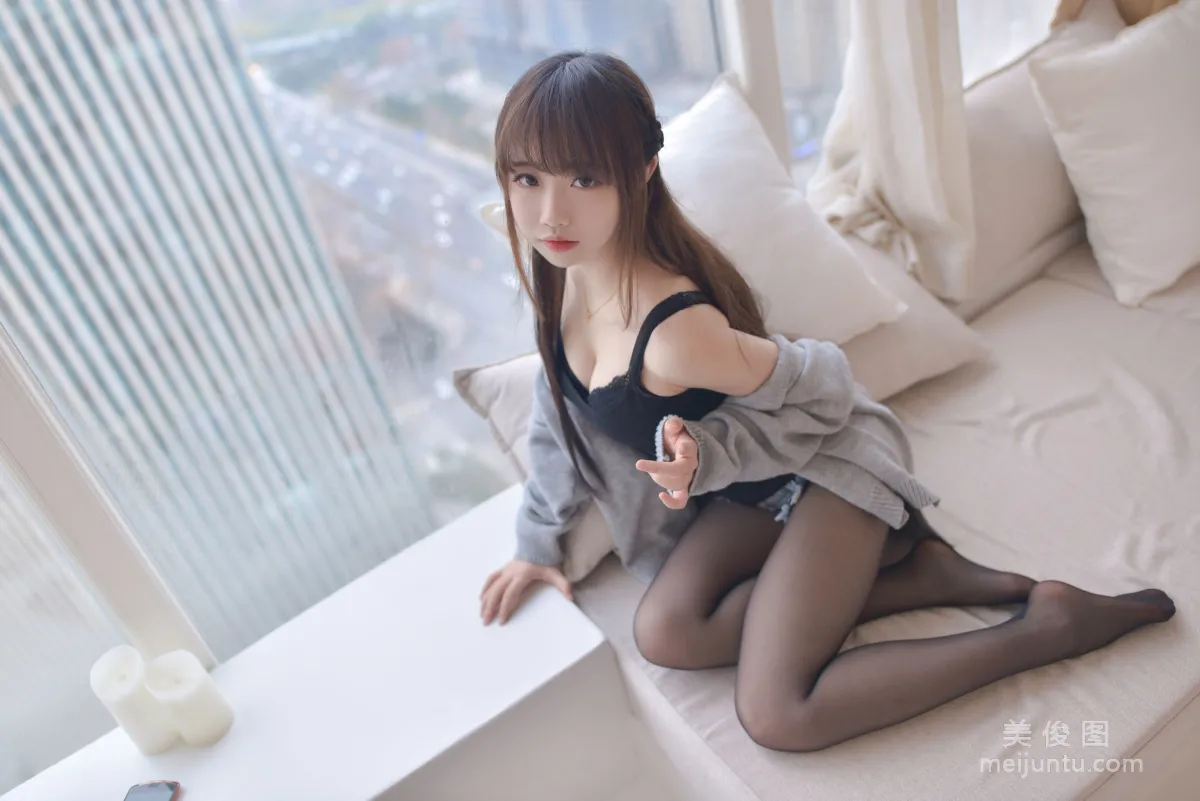 Xue Qi: Web Idols photo 9