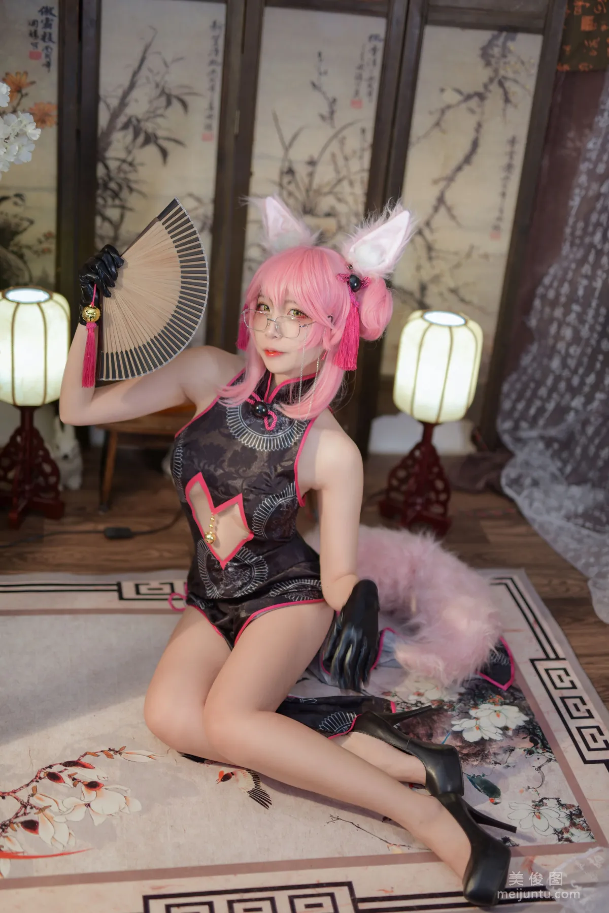 二佐Nisa 《Fate旗袍狐》 寫真集 1