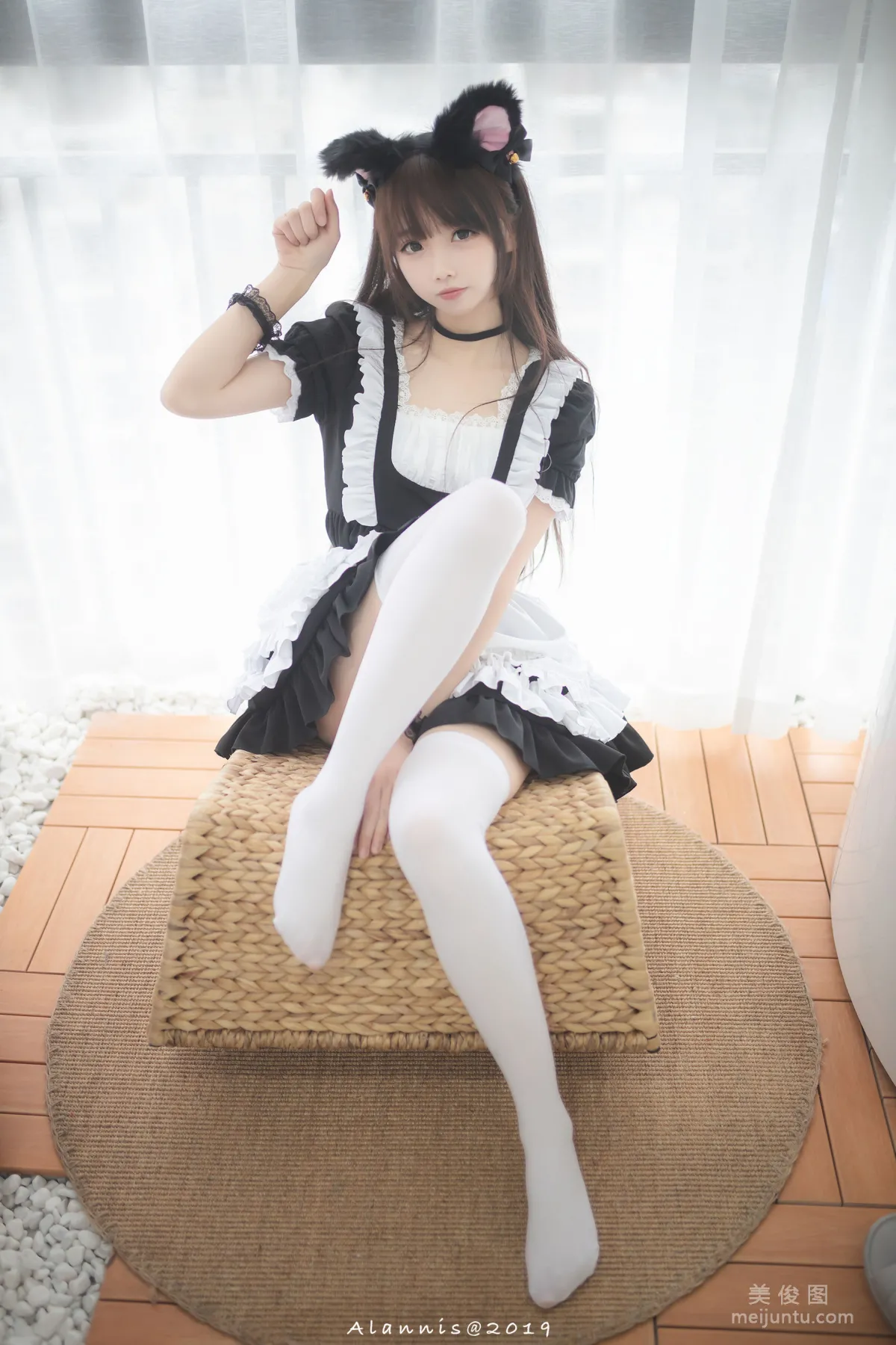 Xue Qi: Web Idols photo 2
