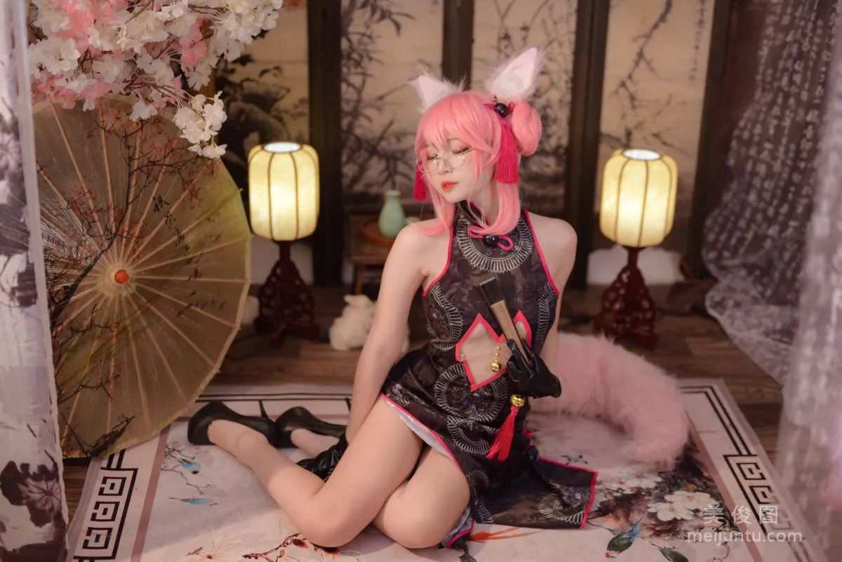 二佐Nisa 《Fate旗袍狐》 寫真集 8