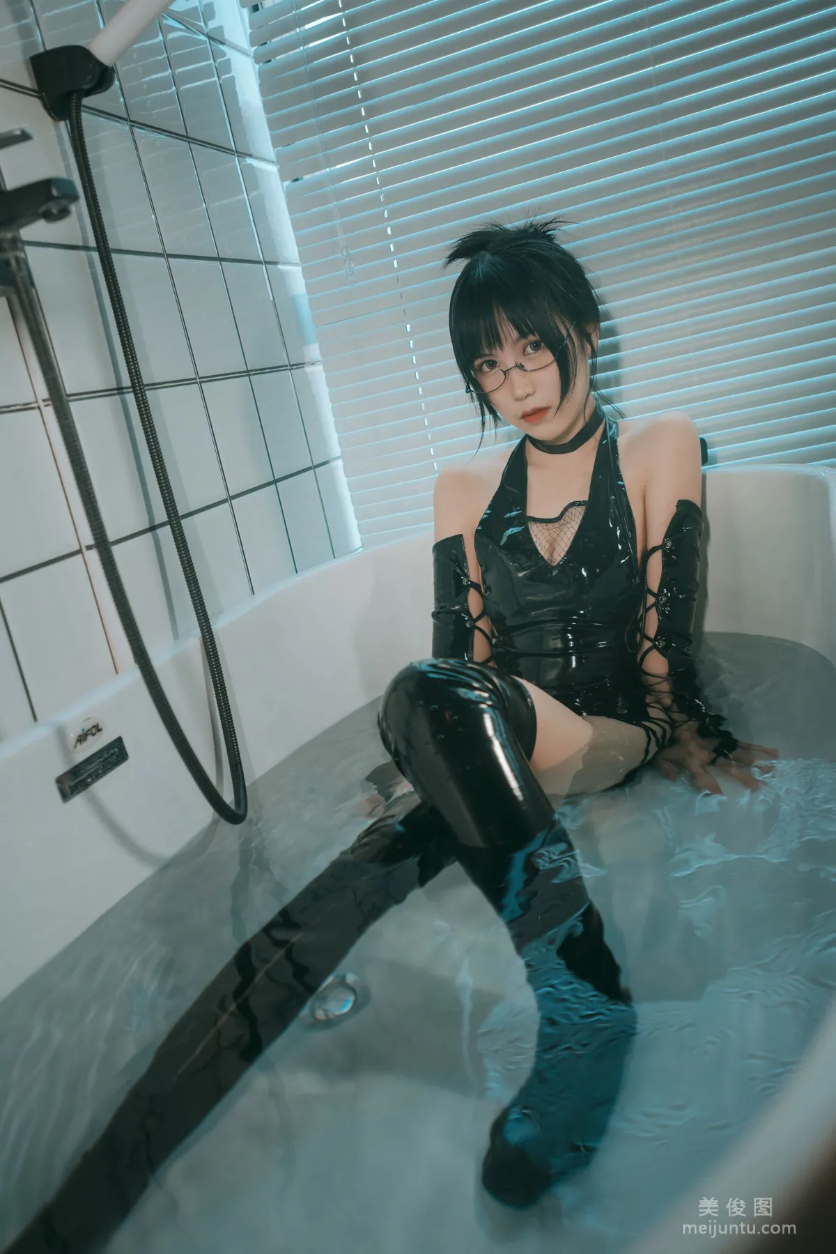 Zhuyue su: Web Idols photo 12