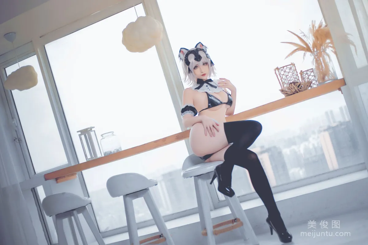 rioko凉凉子 《七夕 月球女友》 写真集1