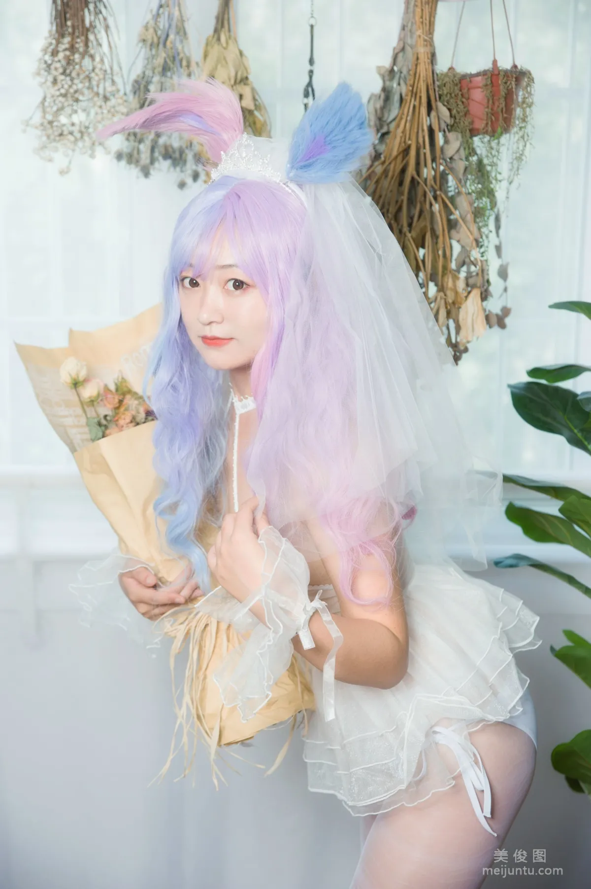 美女Coser大碗排面 《婚纱兔白丝婚纱》 写真集8