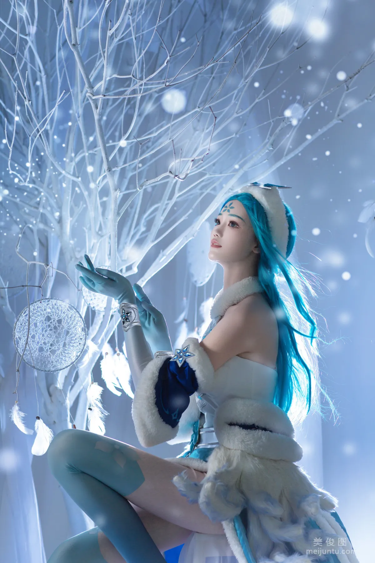 Qi Guer: Web Idols photo 16