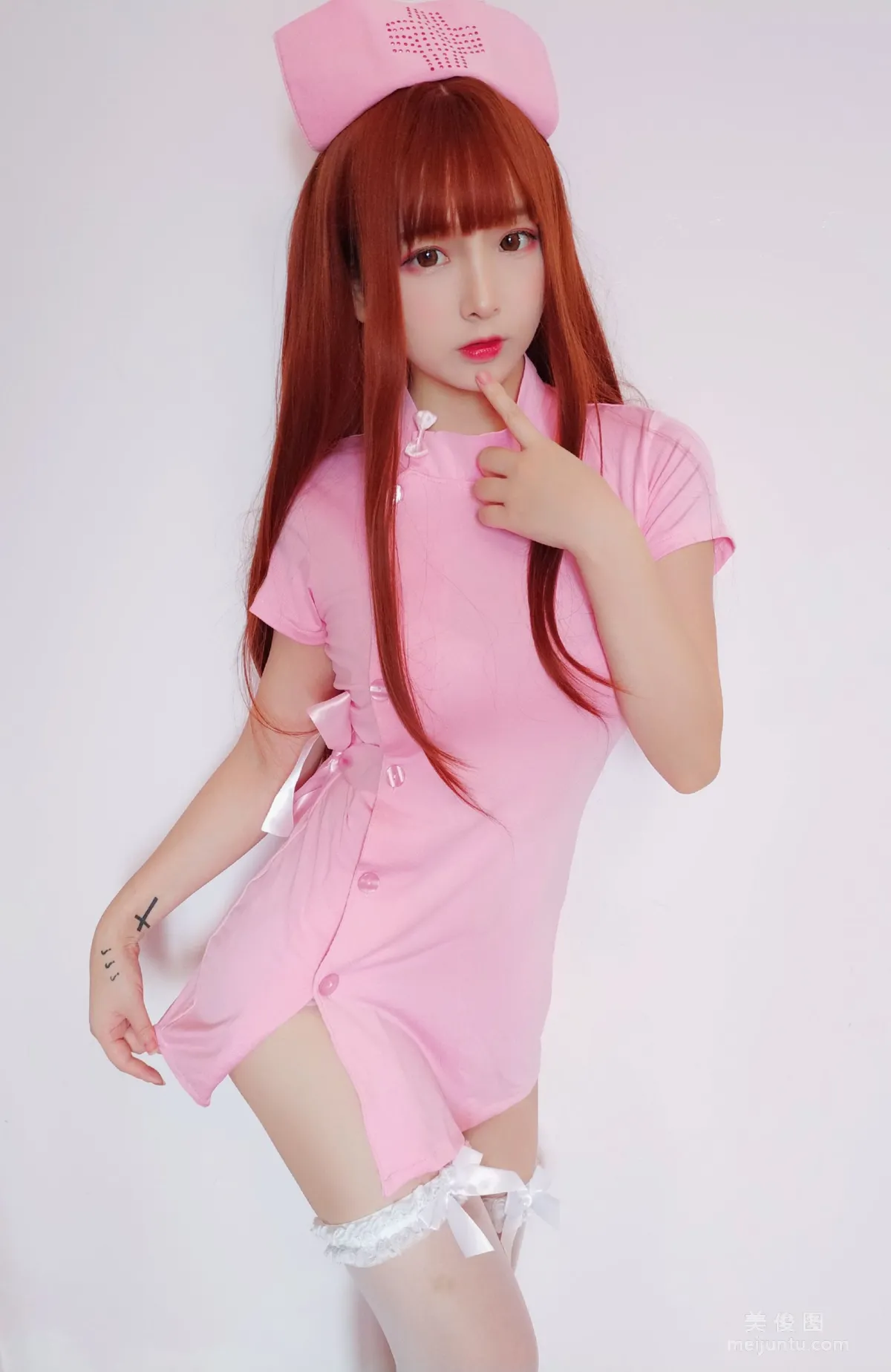 [Web Idol Coser] Guchuan kagura Nurse Girl Photo Set photo 6
