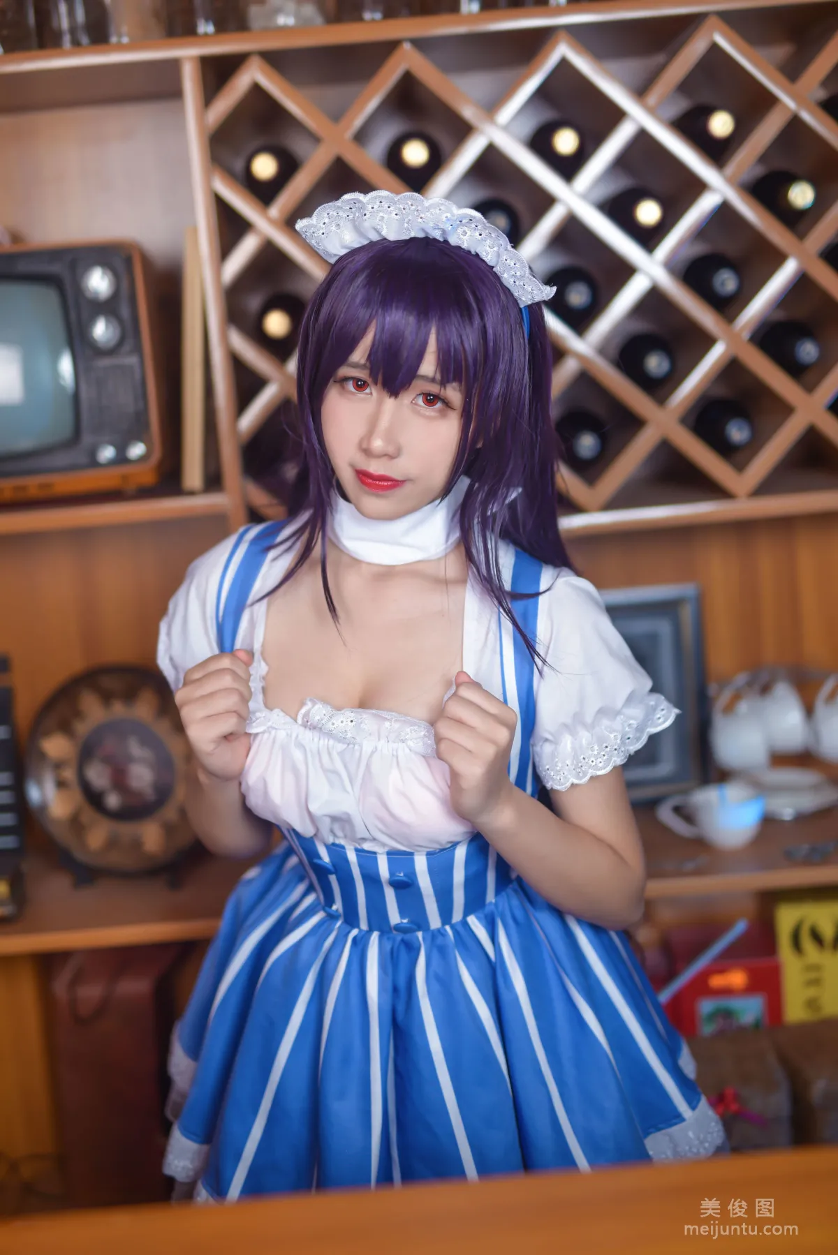 Jiuqu Jean: Web Idols photo 4