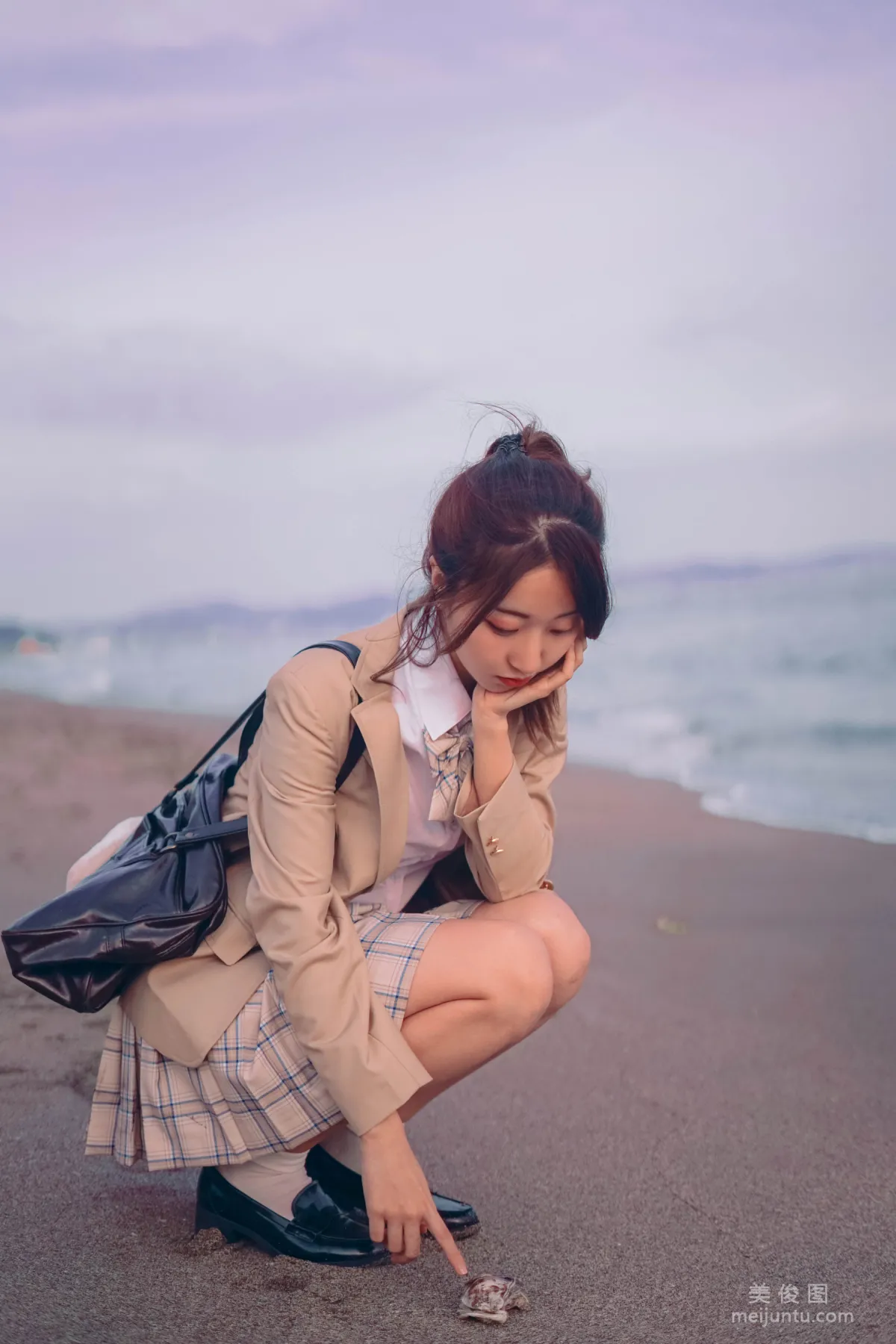 Hei Chuan: Web Idols photo 27