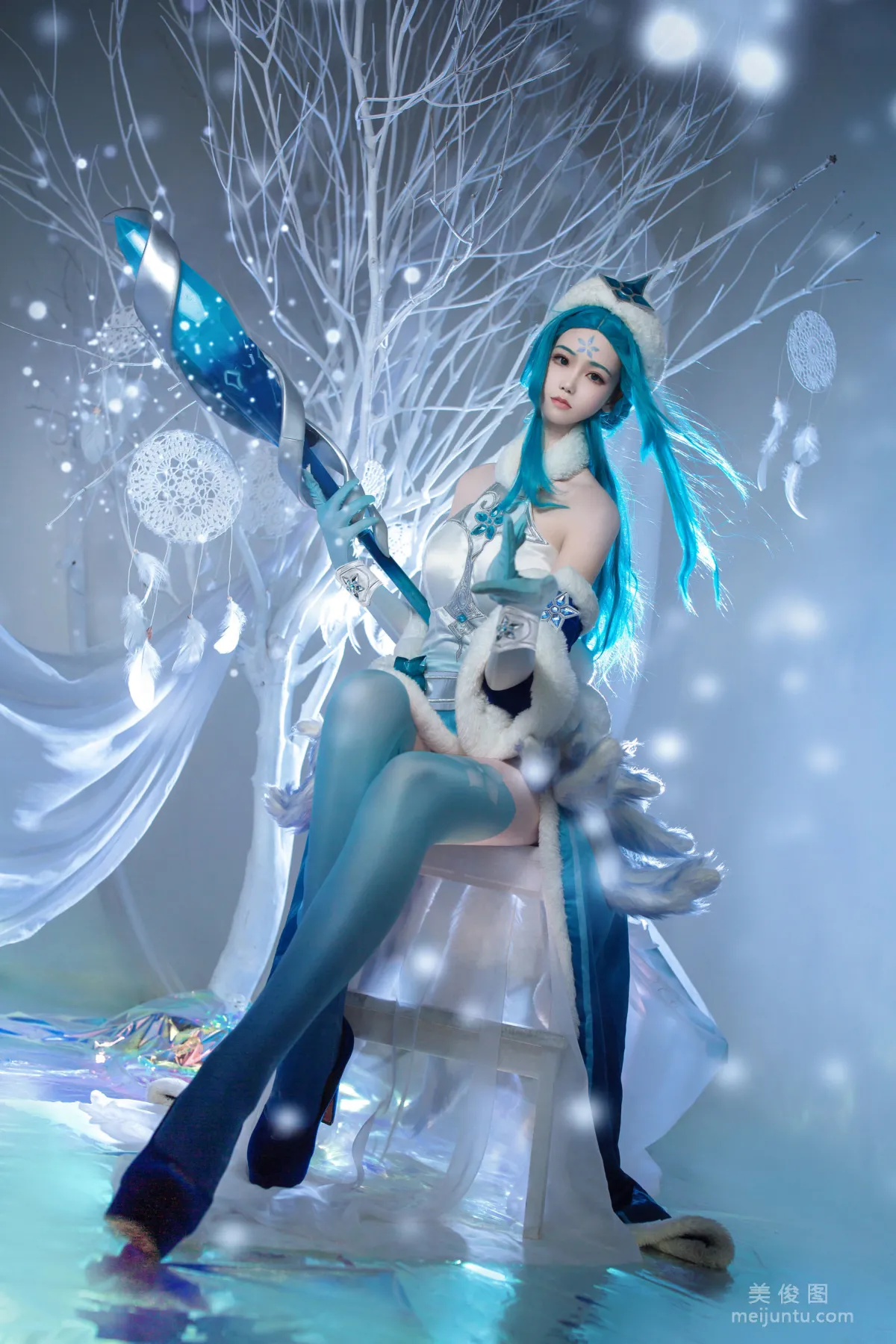 Qi Guer: Web Idols photo 5