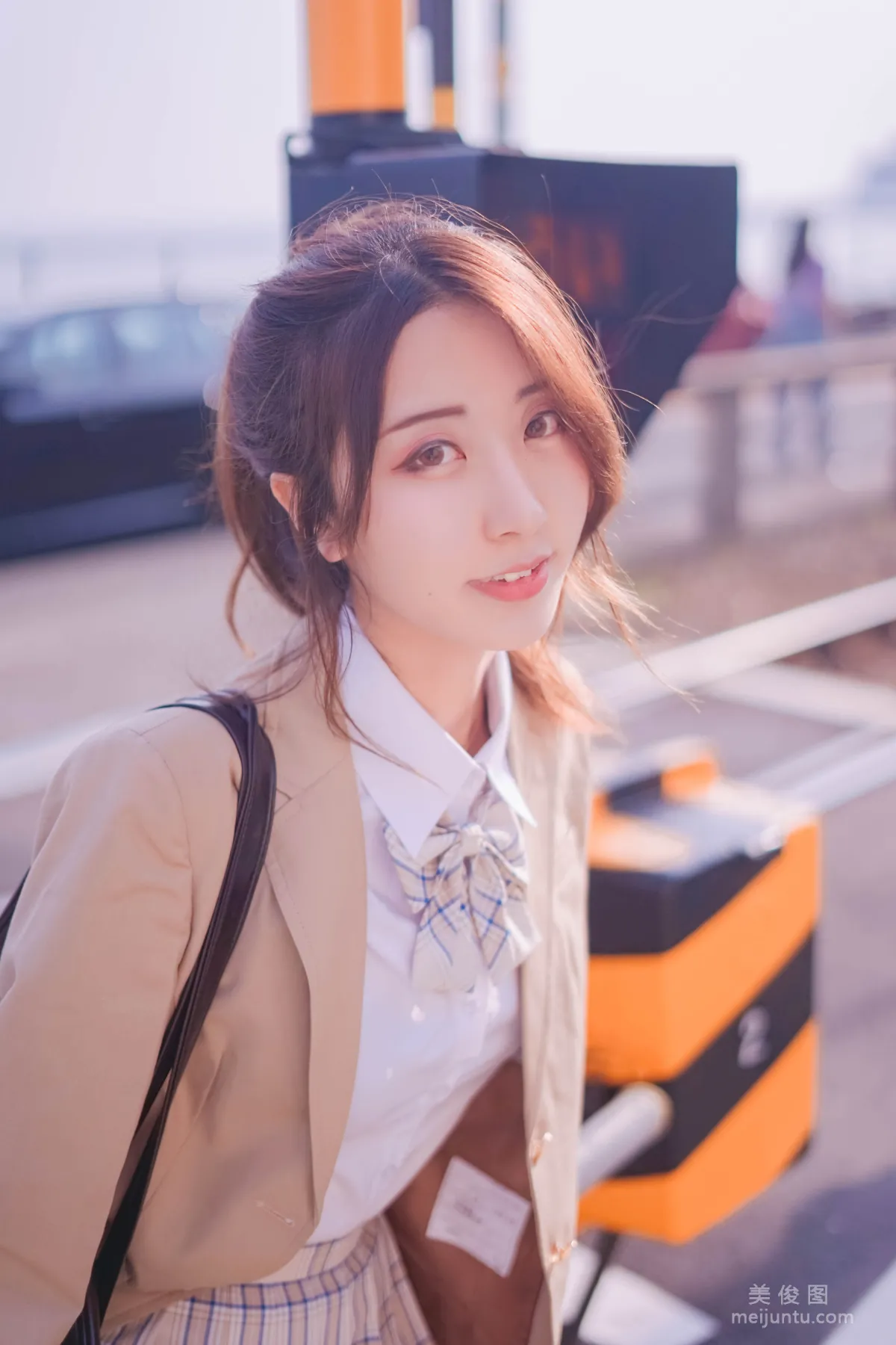 Hei Chuan: Web Idols photo 12