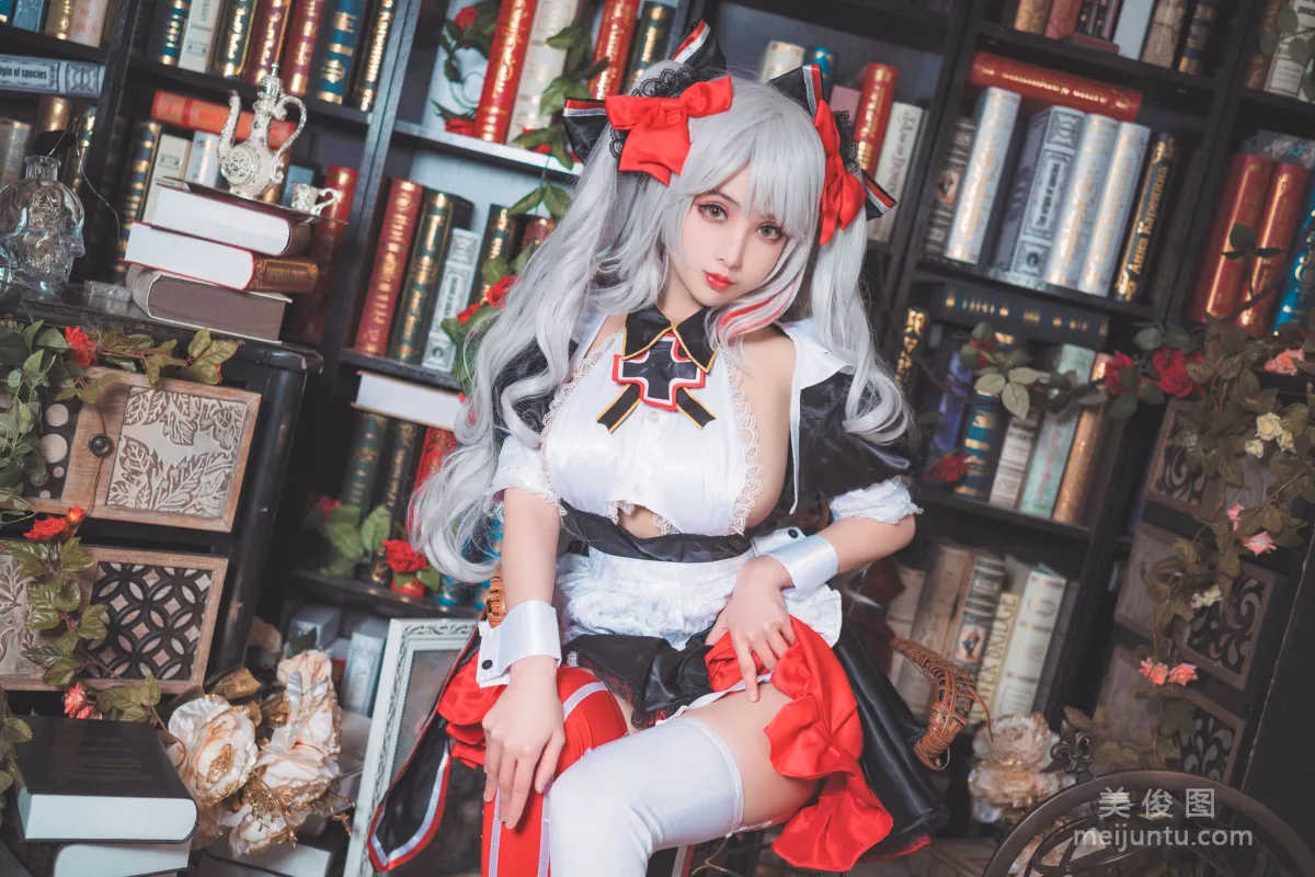 [Web Idol Coser] Liang Liangzi Eugen Maid Photo Set photo 18