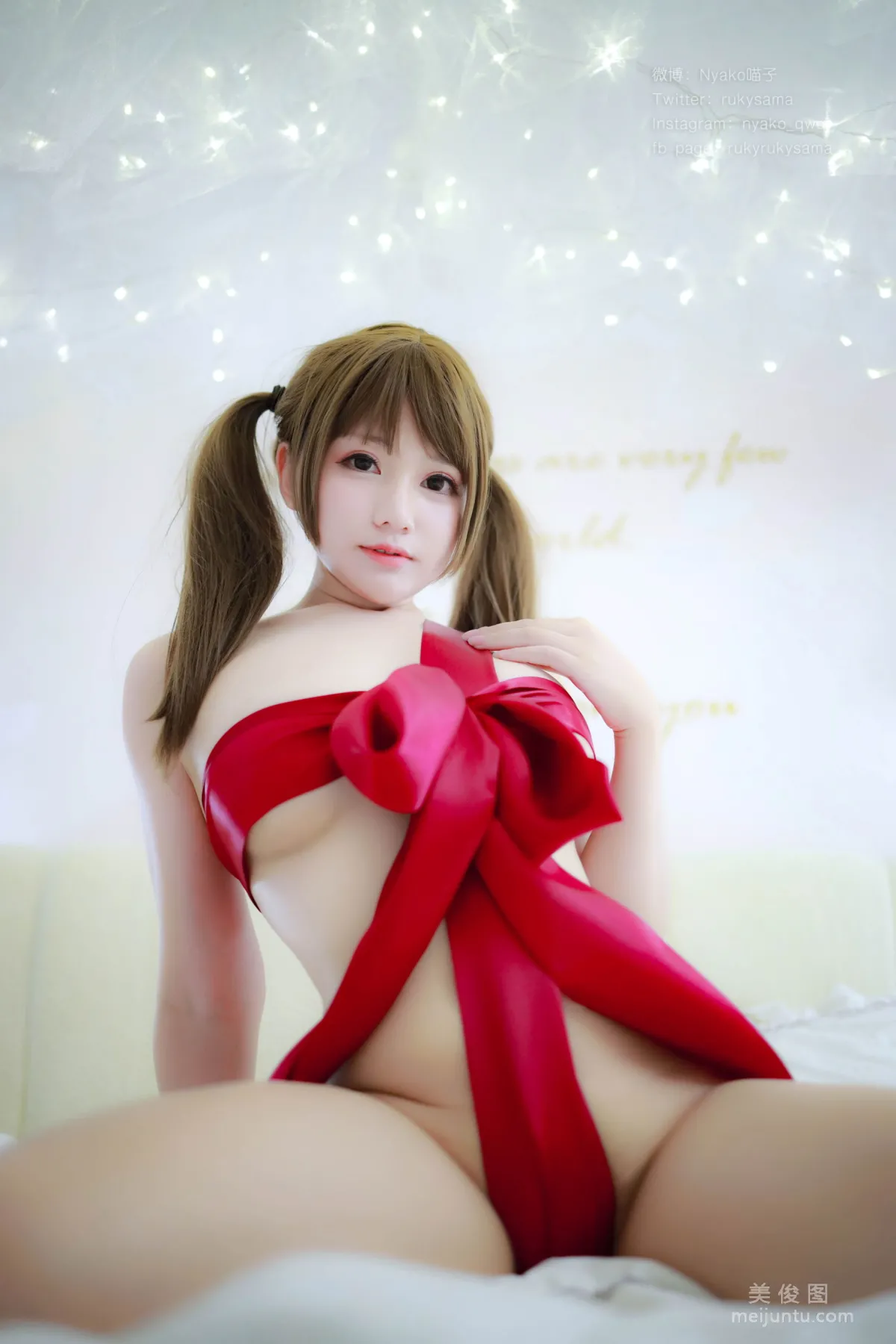 [Web Idols Coser] Nyako Miaozi, Red Ribbon Girl Photo Set photo 27