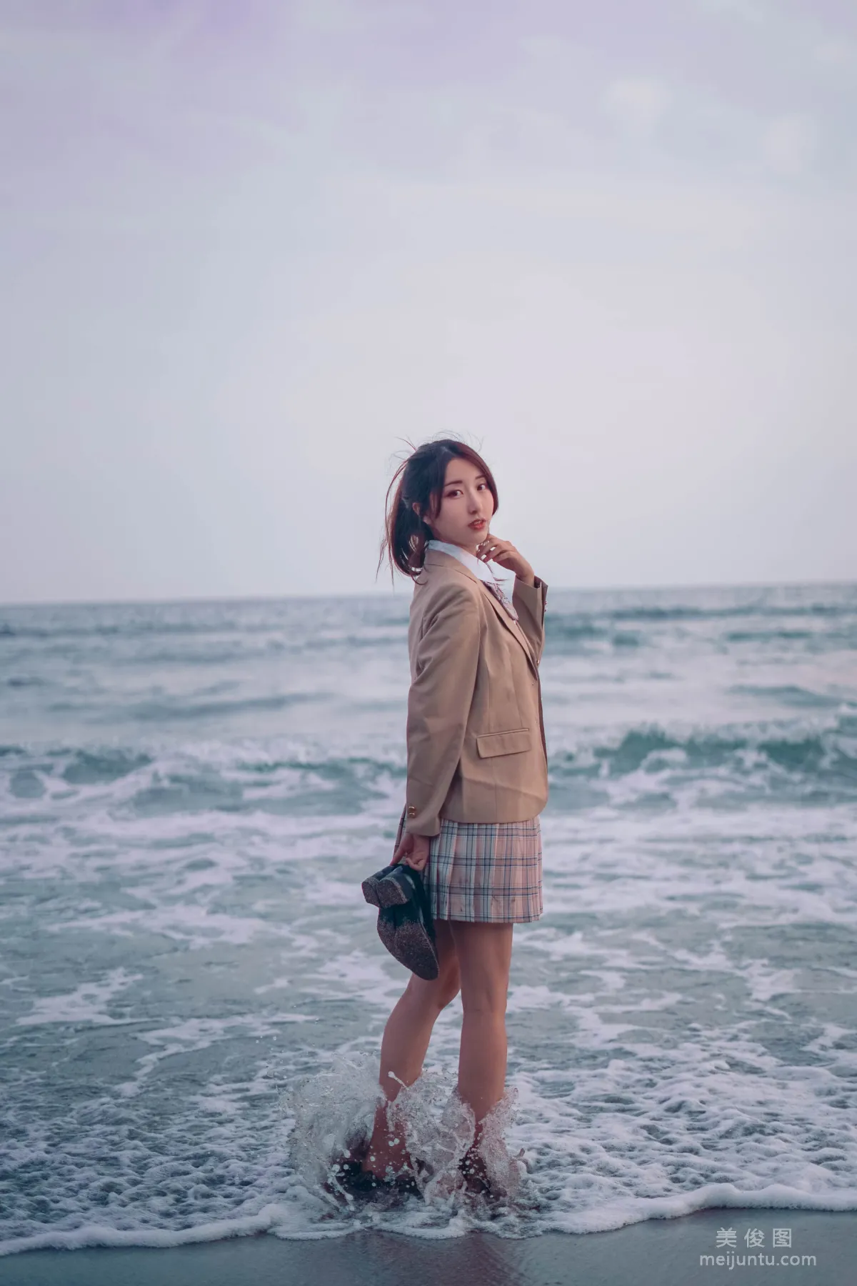 [美女Coser] 黑川 《鐮倉》 寫真集 2