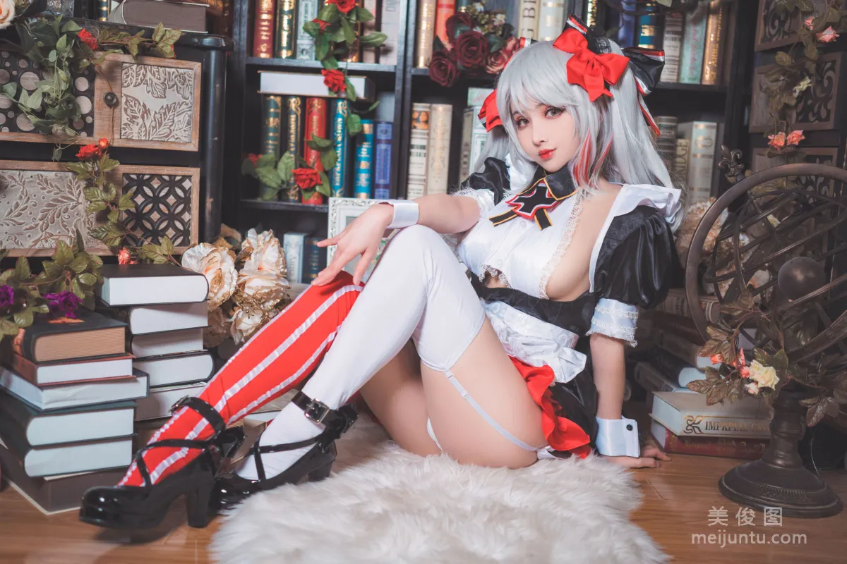 [Web Idol Coser] Liang Liangzi Eugen Maid Photo Set photo 14