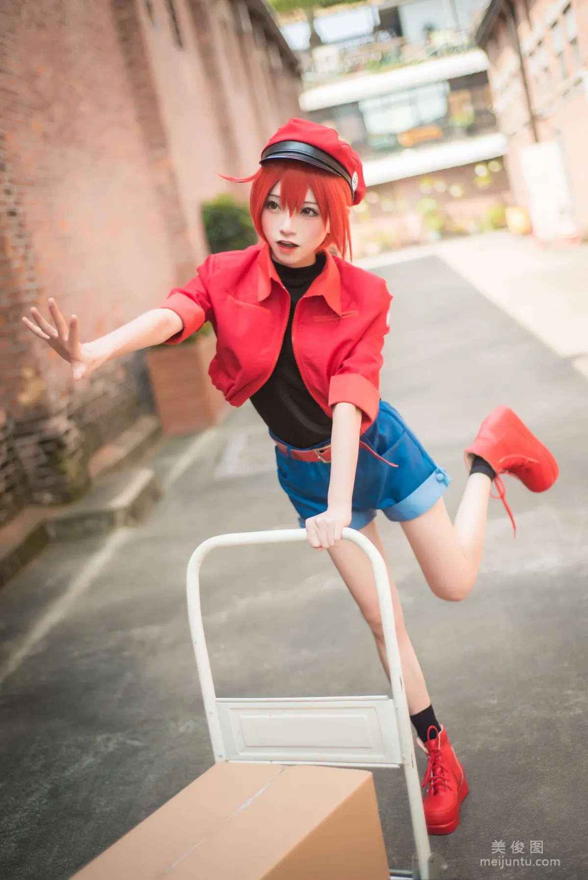 Qi Tailang: Web Idols photo 18