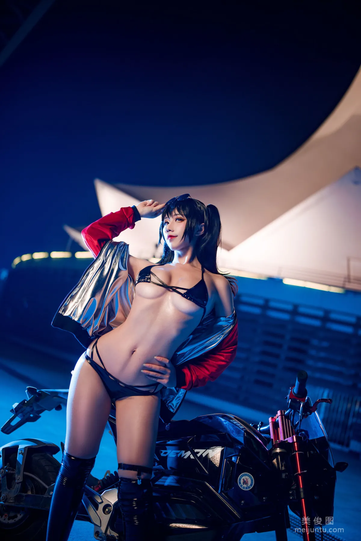 [网红Coser] 九曲Jean 《大凤机车》 写真集1