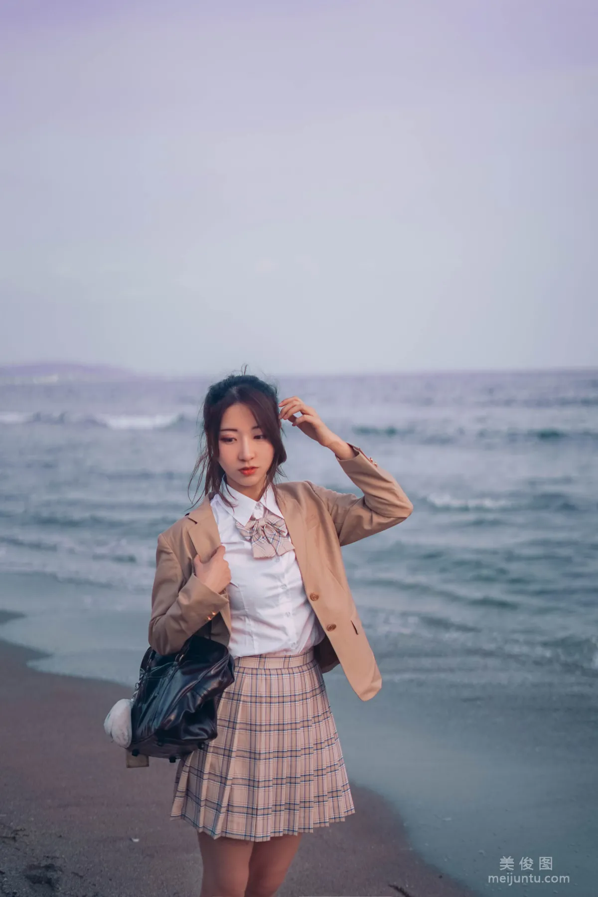 Hei Chuan: Web Idols photo 21