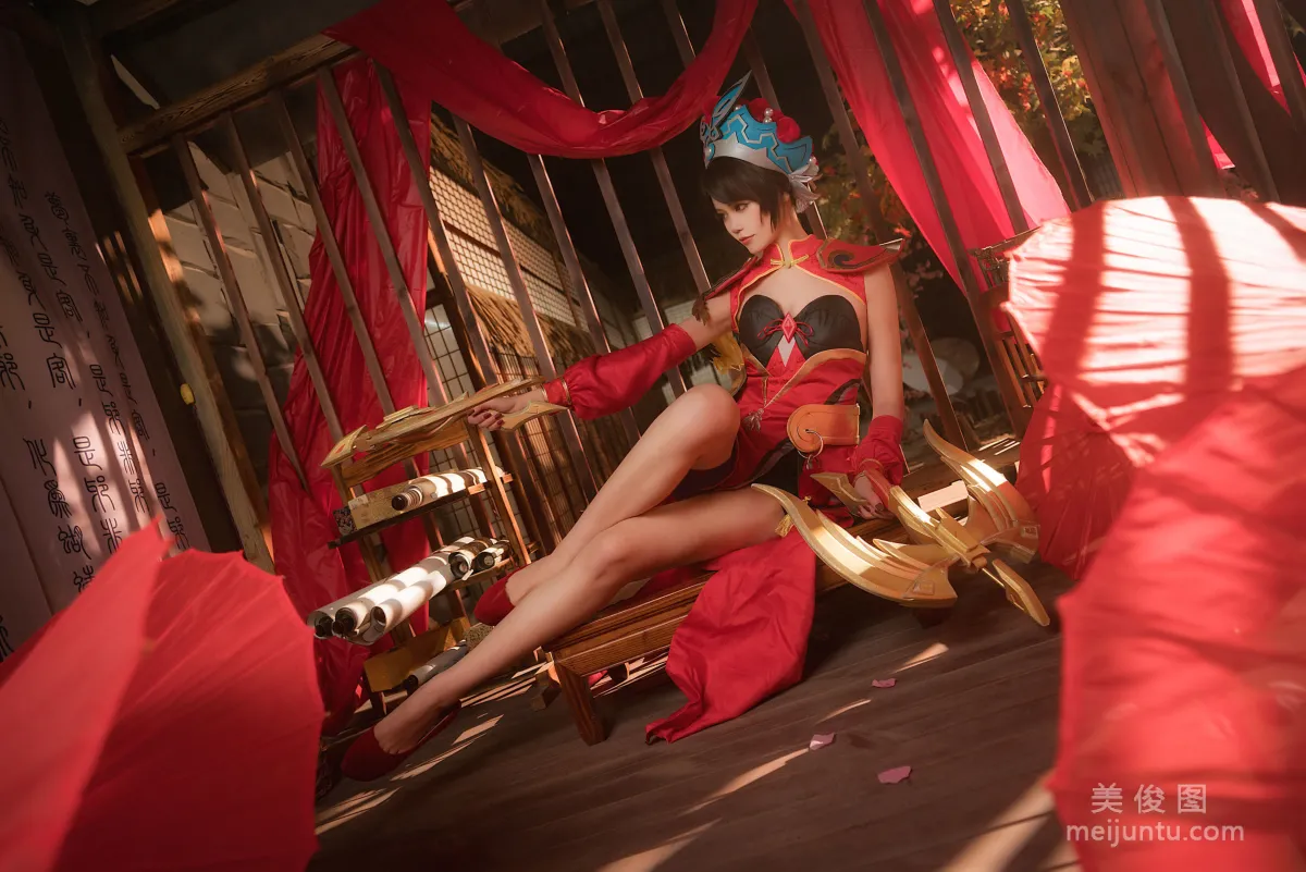 Qi Guer: Web Idols photo 5