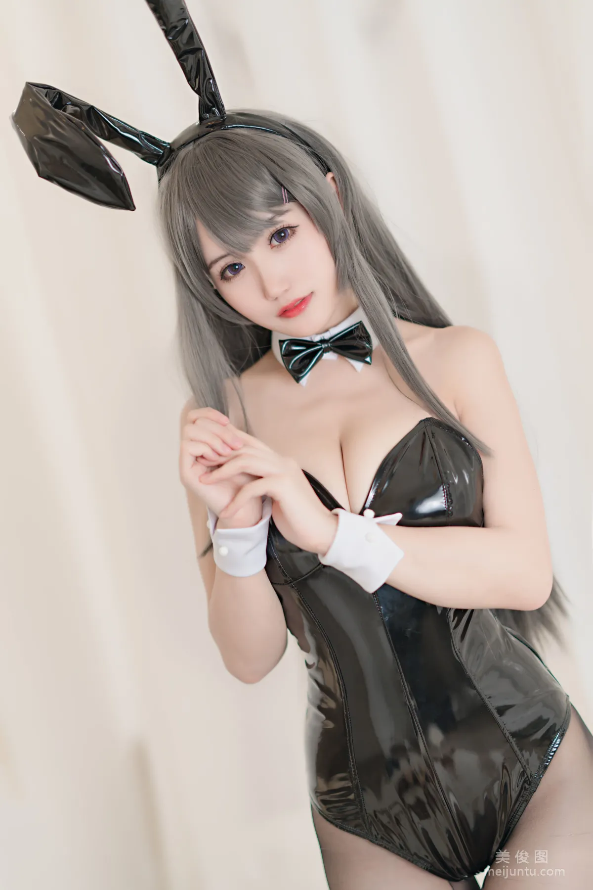 Coser美女小倉千代w 《麻衣兔女郎》 寫真集 15